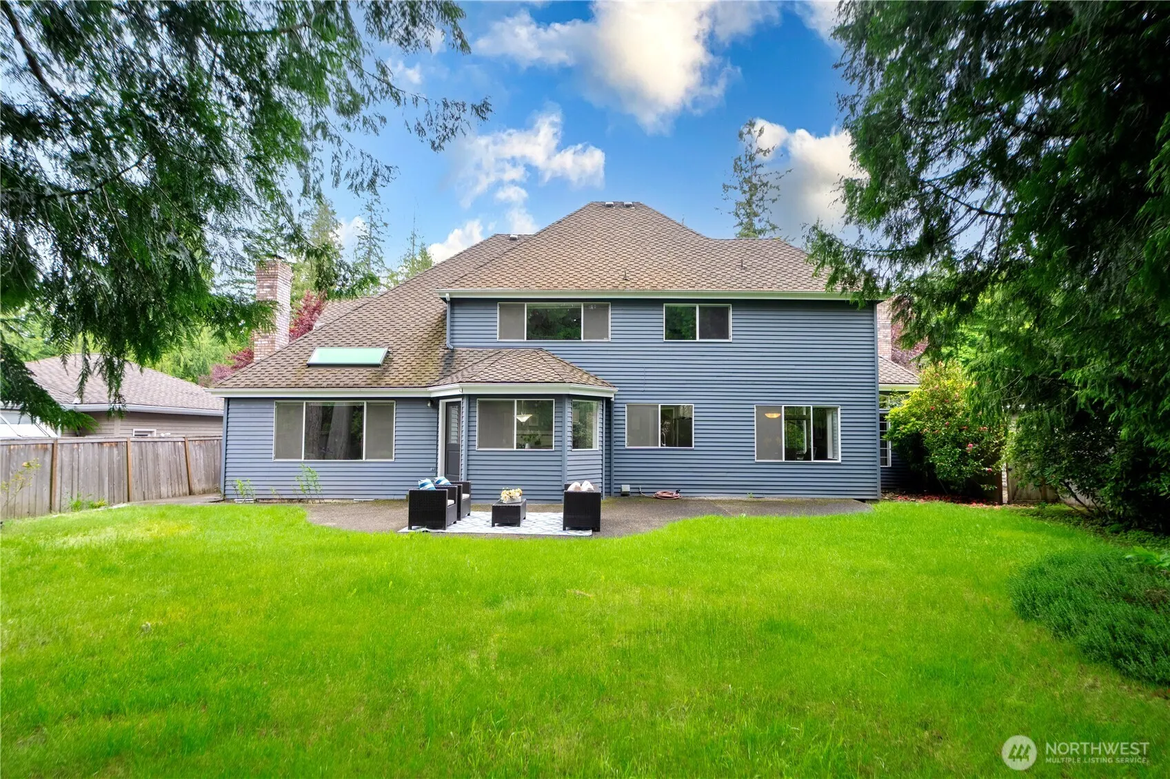 2110 216th Place NE , Sammamish, WA 98074
