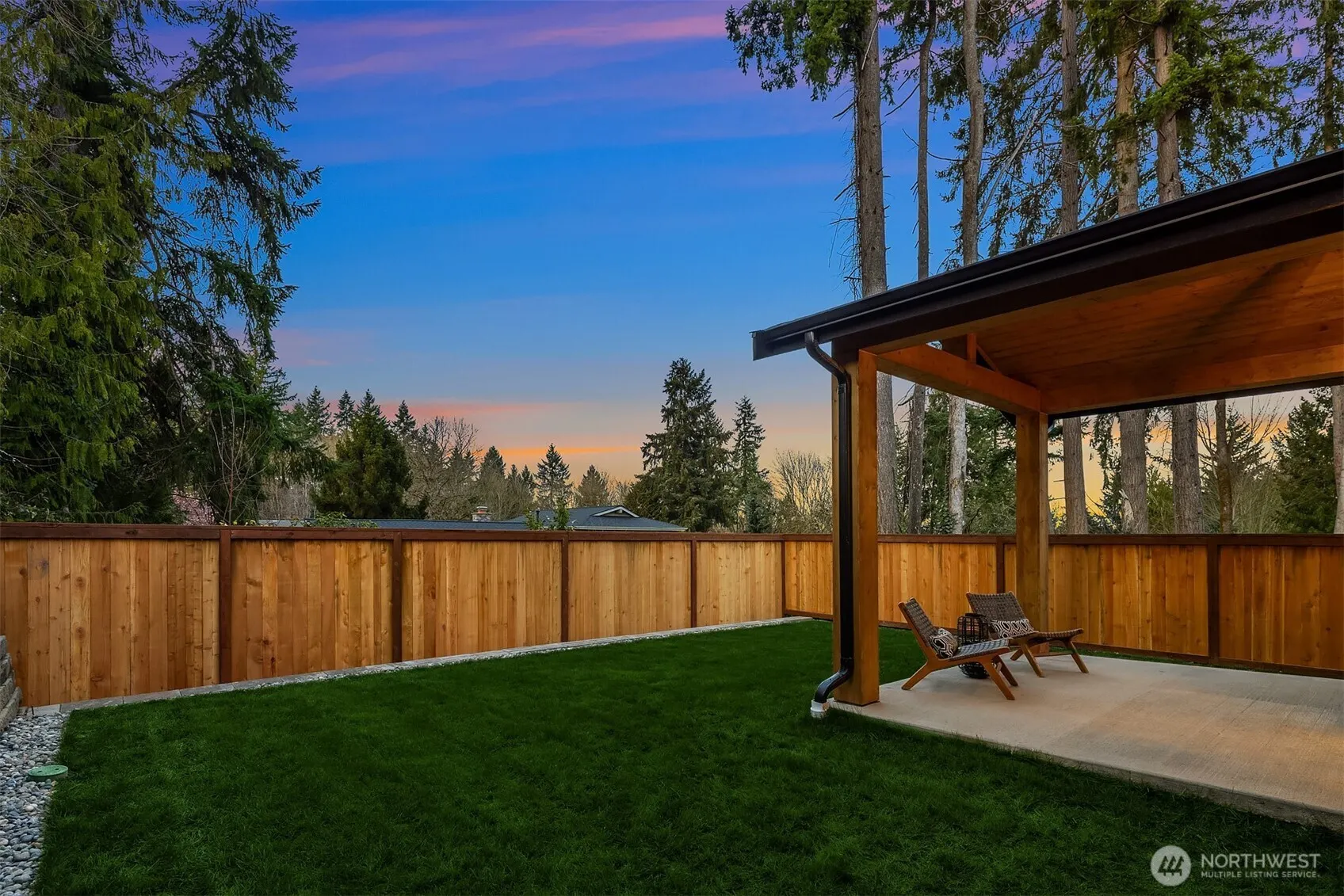 13728 NE 101st Street , Kirkland, WA 98033
