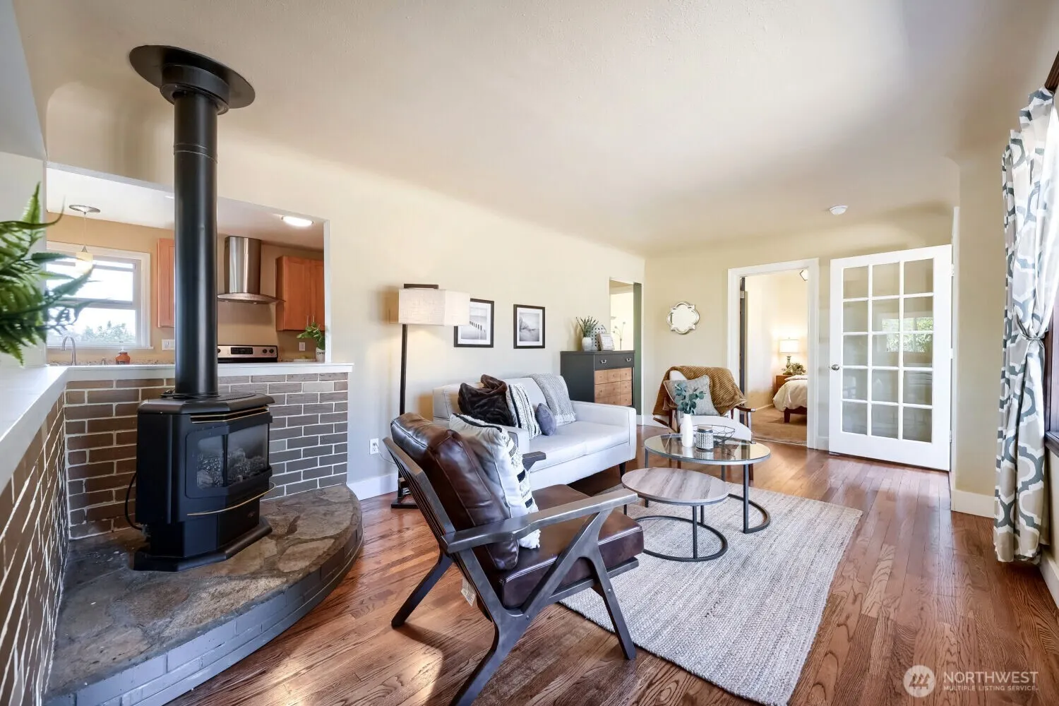909 SW Langston Road , Renton, WA 98057