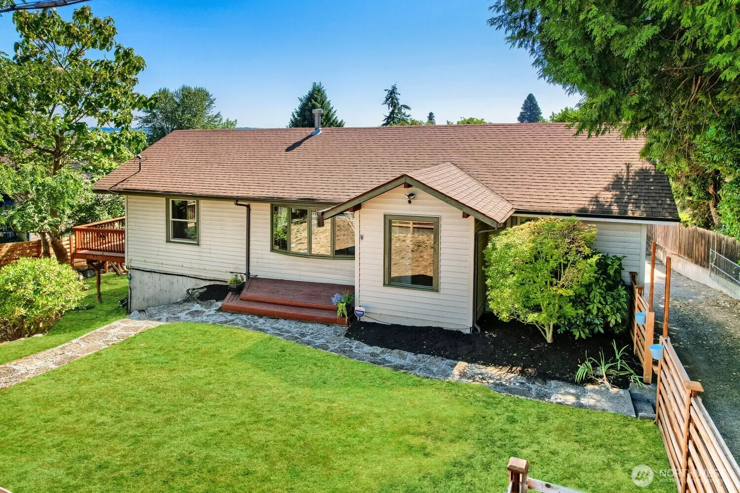 909 SW Langston Road , Renton, WA 98057