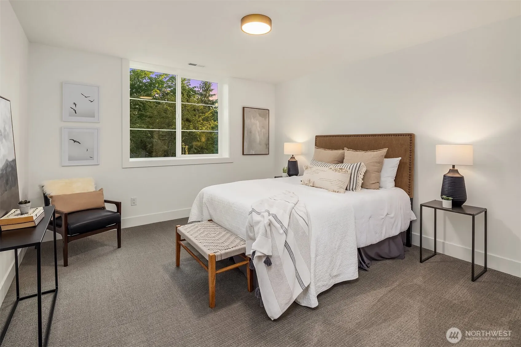 13662 NE 101st Street , Kirkland, WA 98033