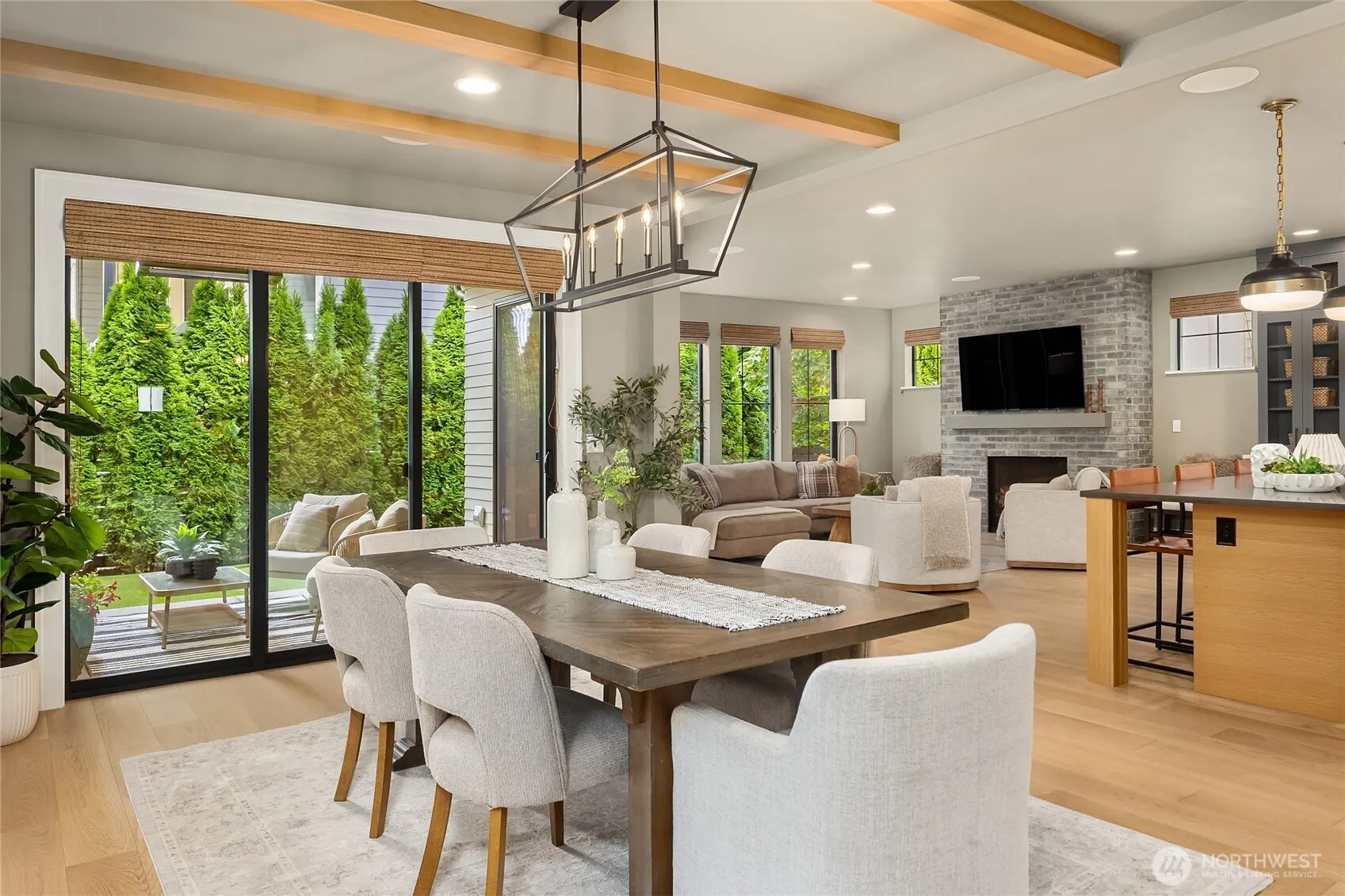 225 3rd Avenue S, Kirkland, WA 98033