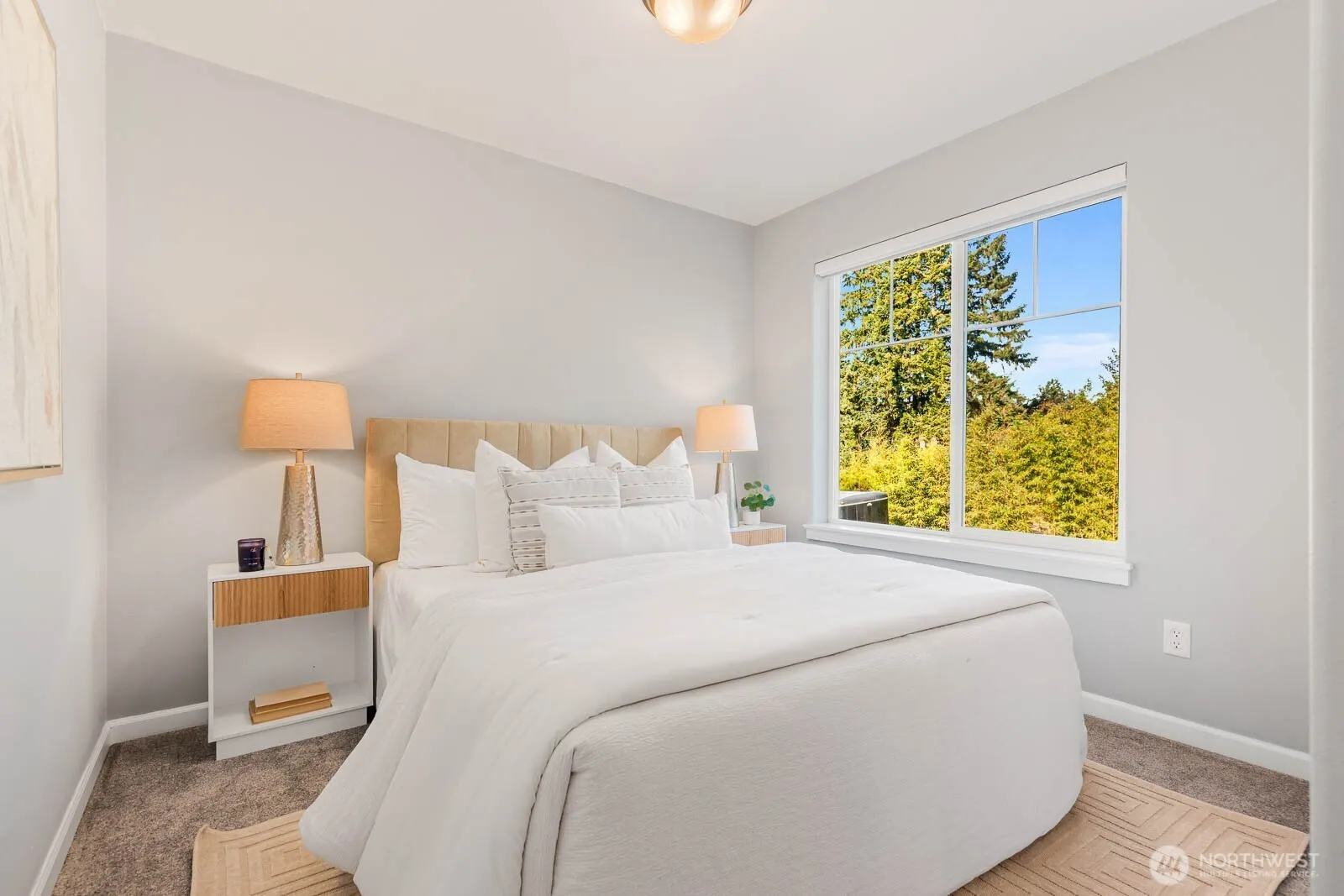 1701 Queen Ct NE , Renton, WA 98056