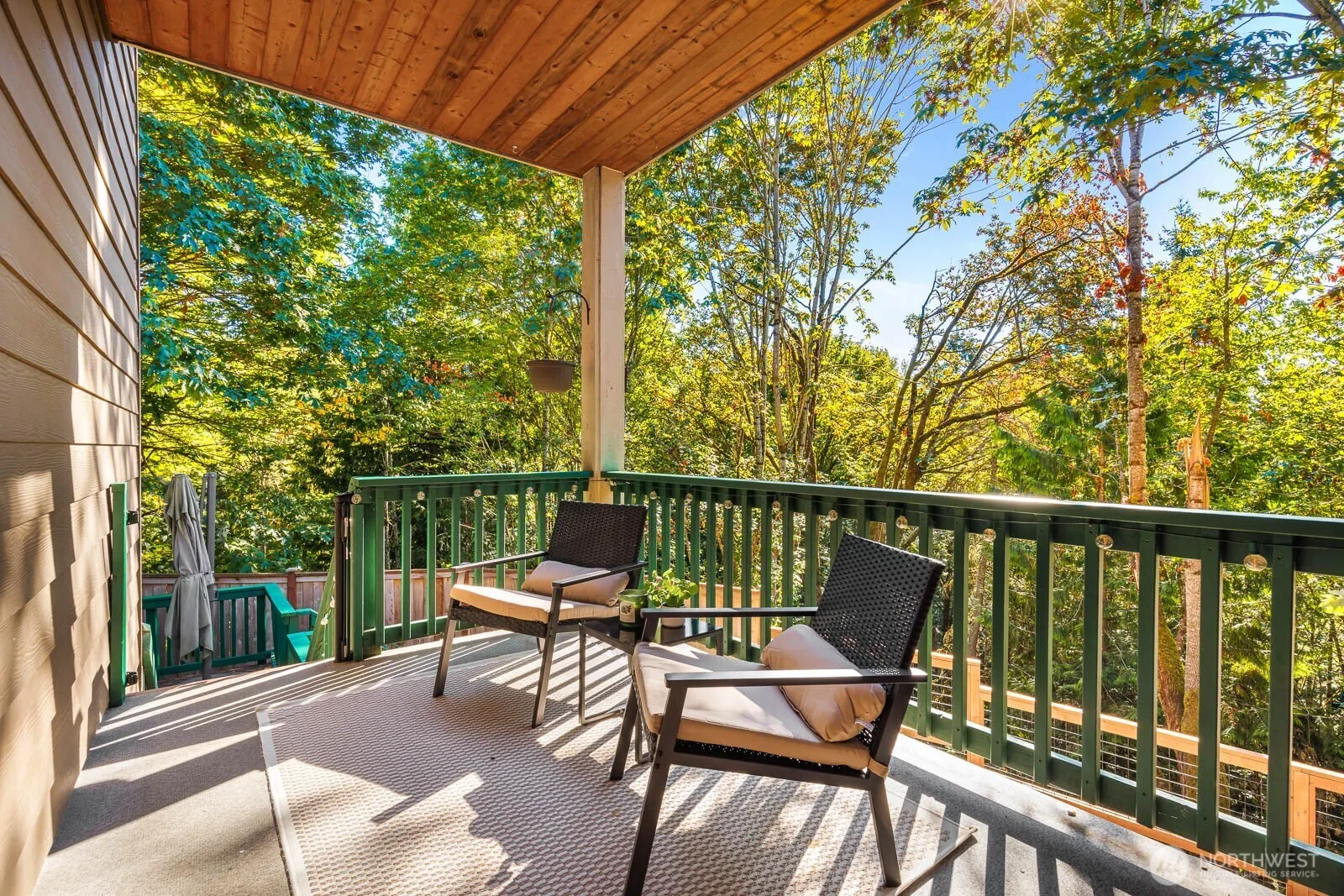 1701 Queen Ct NE , Renton, WA 98056