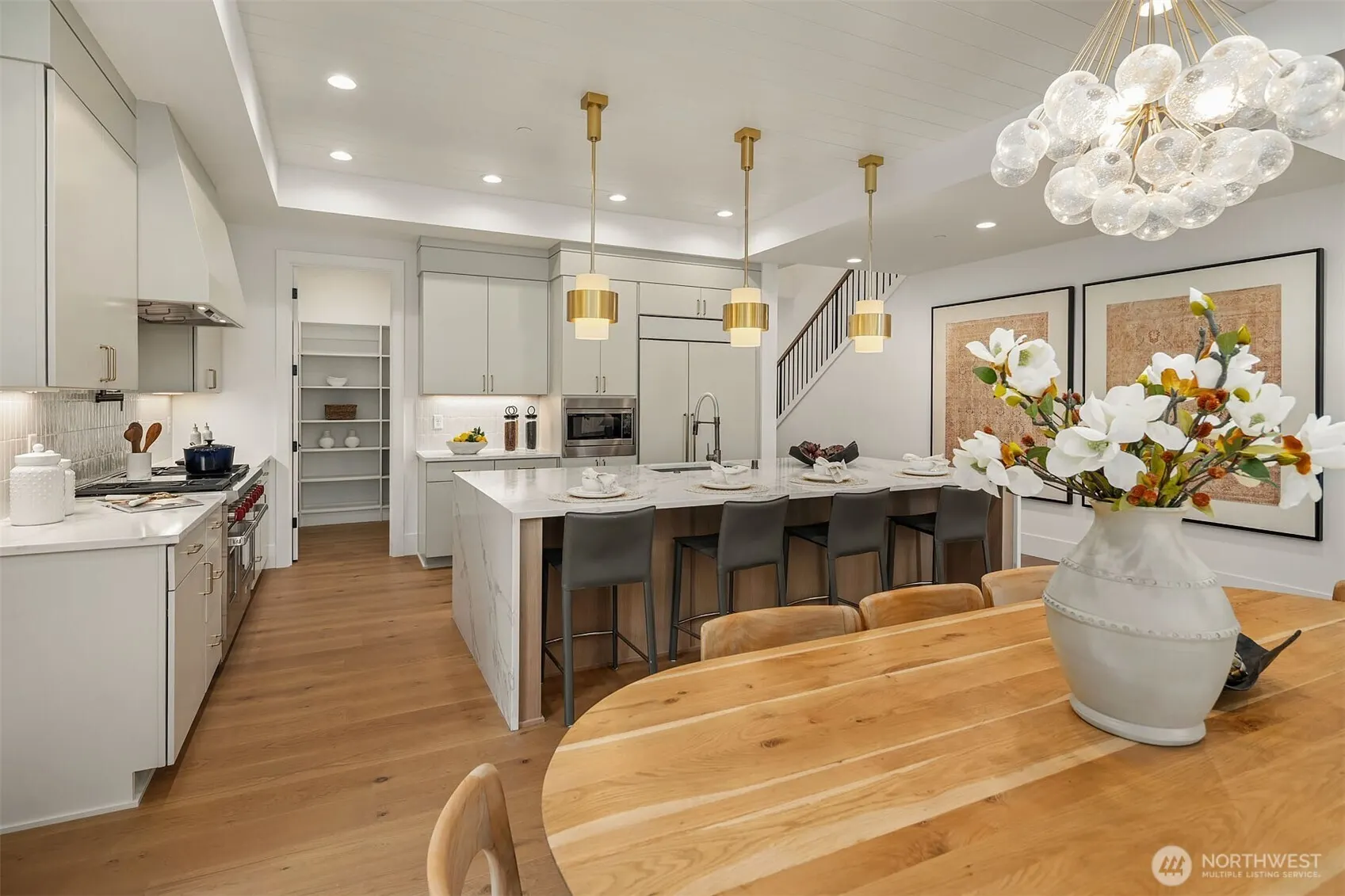 16530 NE 99th Street , Redmond, WA 98052