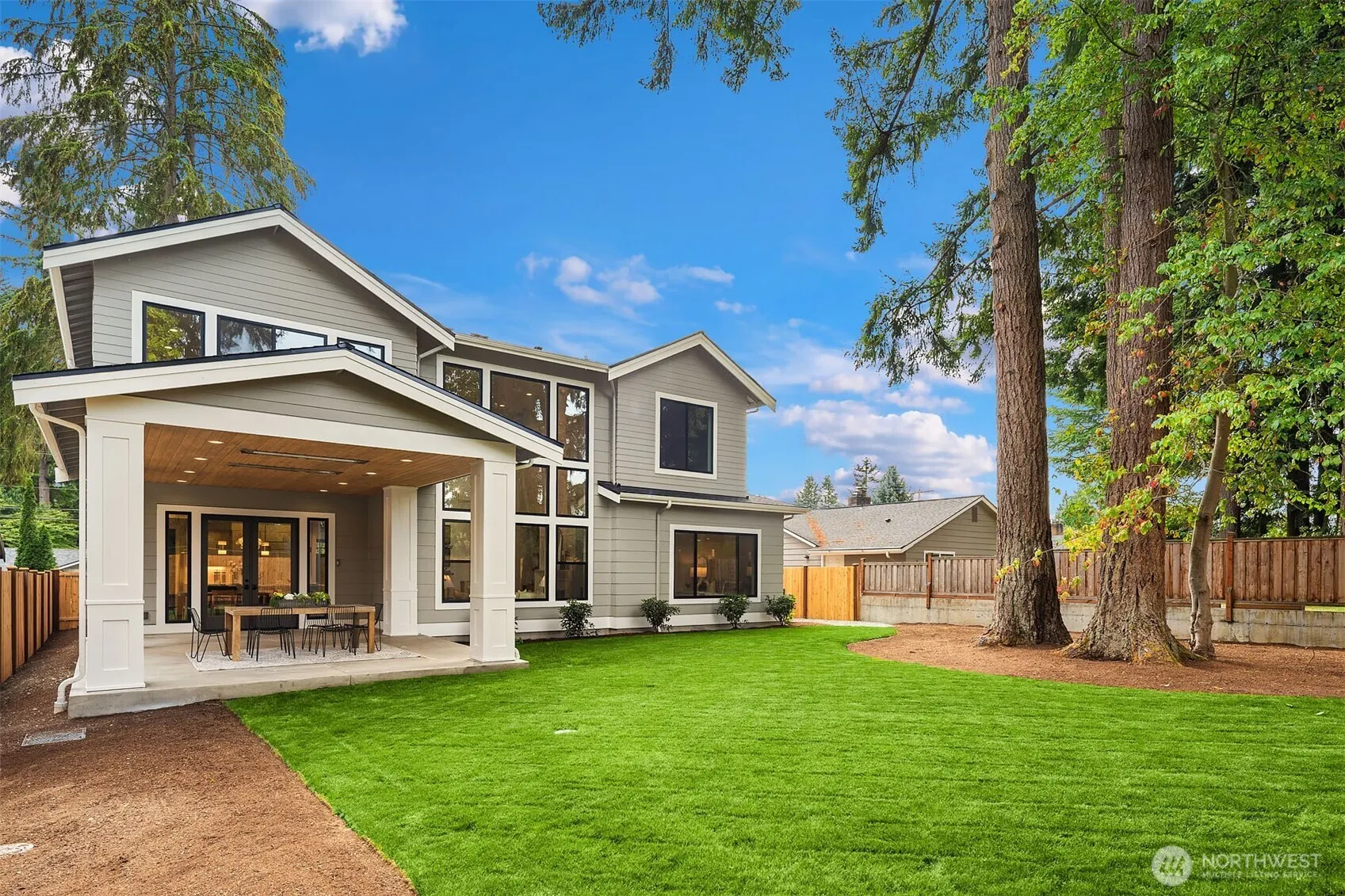 16530 NE 99th Street , Redmond, WA 98052