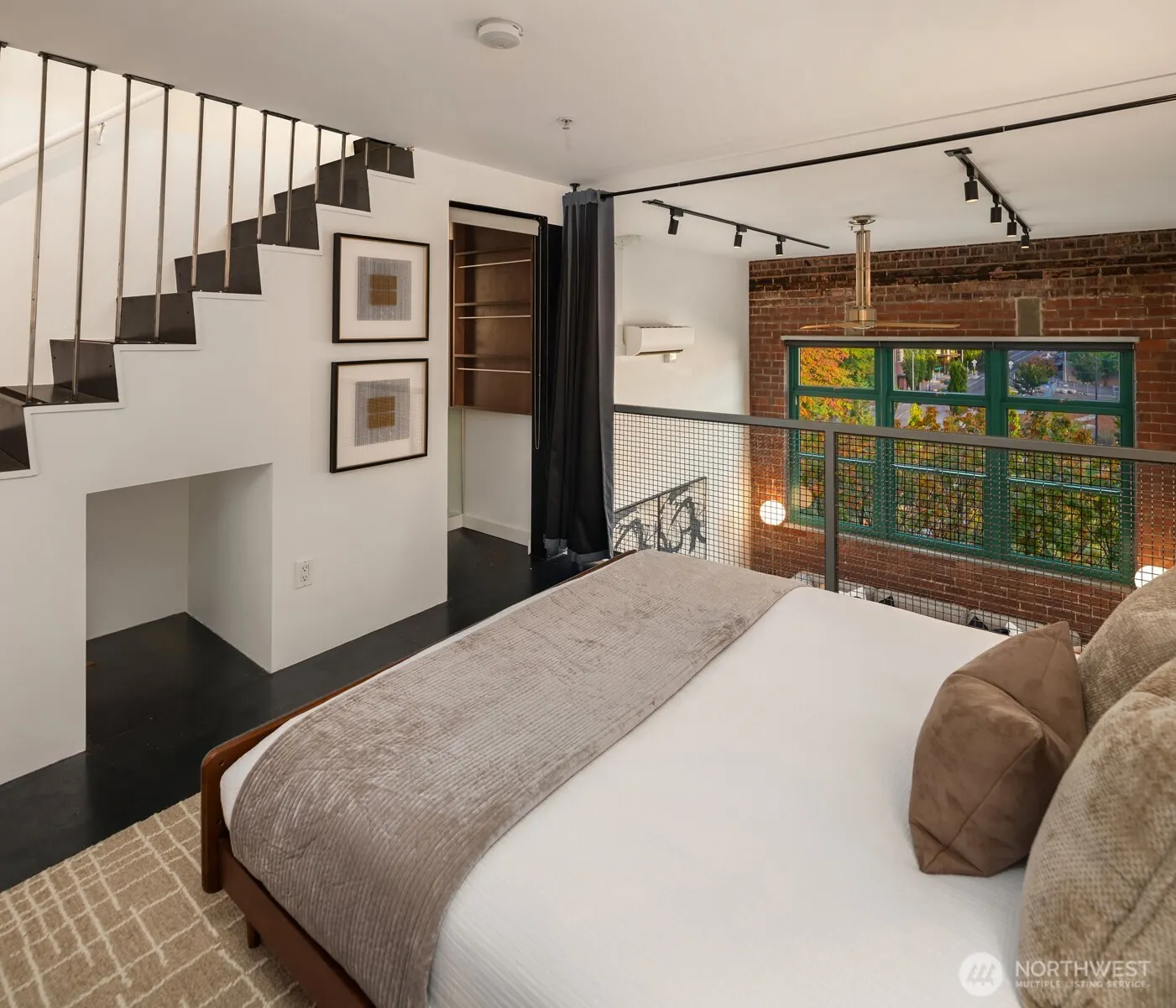66 Bell Street #306, Seattle, WA 98121