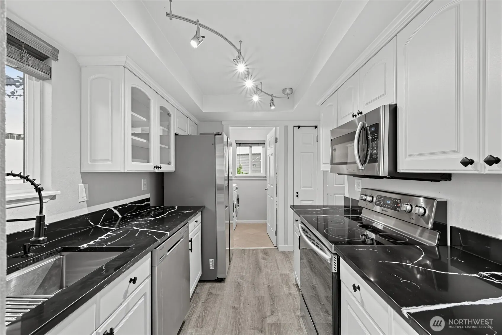 10014 NE 122nd Street #D, Kirkland, WA 98034