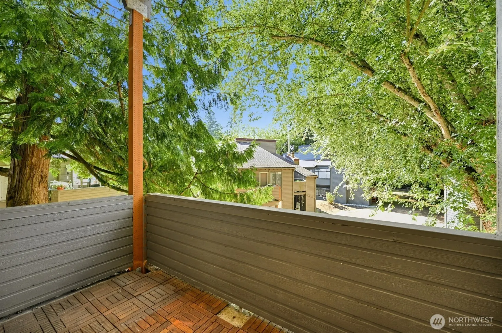 10014 NE 122nd Street #D, Kirkland, WA 98034