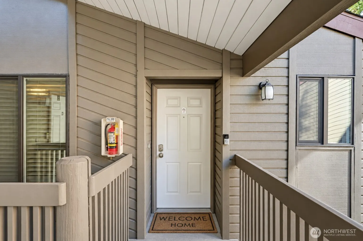10014 NE 122nd Street #D, Kirkland, WA 98034