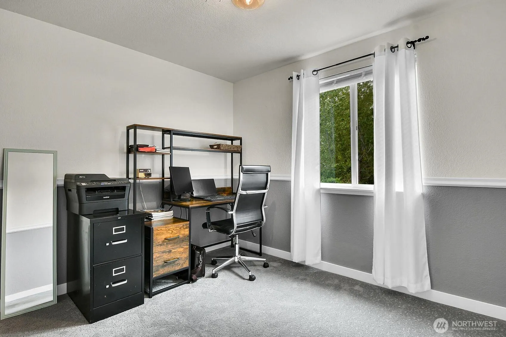 16226 2nd Place W, Lynnwood, WA 98087