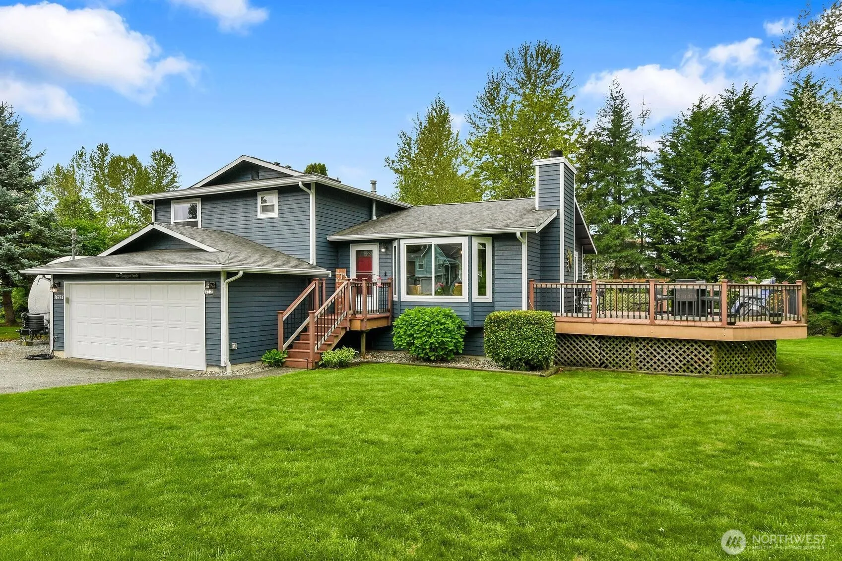 16226 2nd Place W, Lynnwood, WA 98087