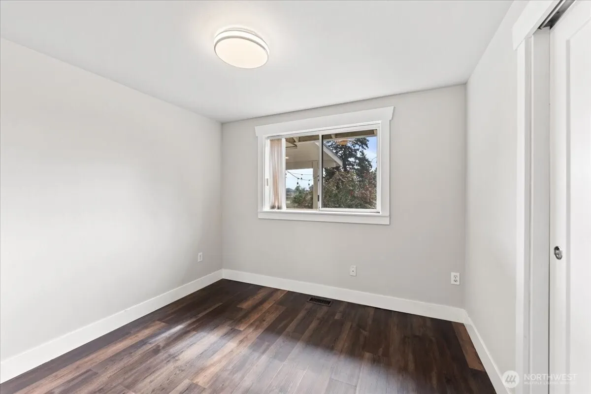 21329 108th Avenue SE, Kent, WA 98031