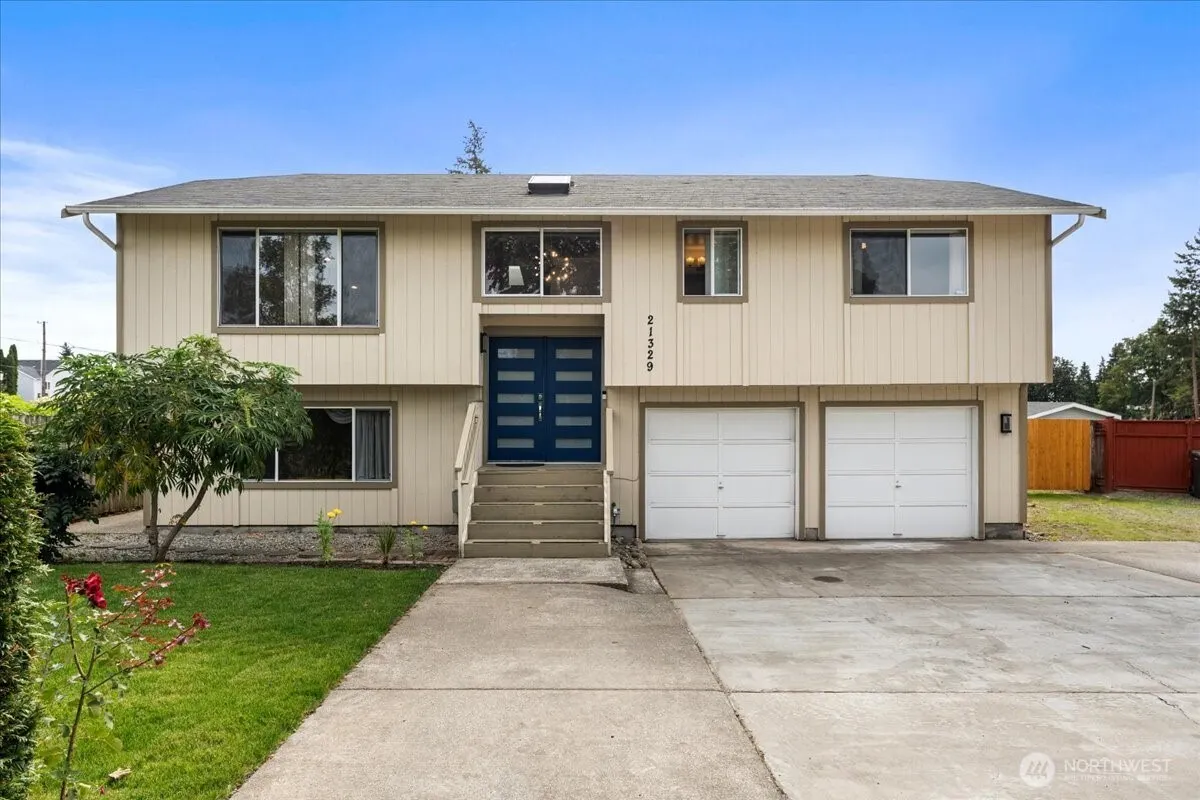21329 108th Avenue SE, Kent, WA 98031