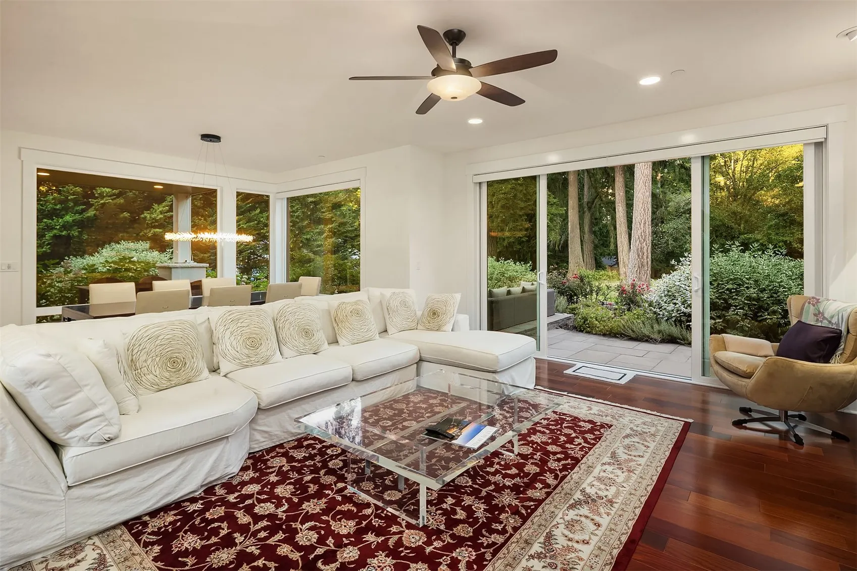 17804 164th Avenue NE, Woodinville, WA 98072