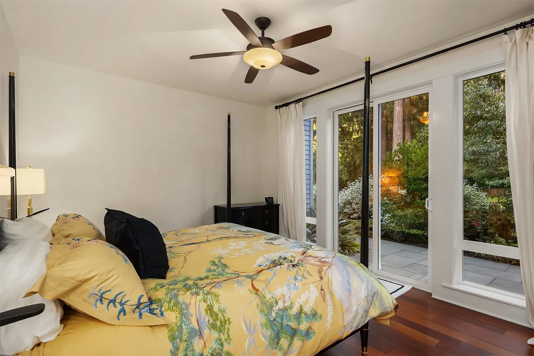 17804 164th Avenue NE, Woodinville, WA 98072