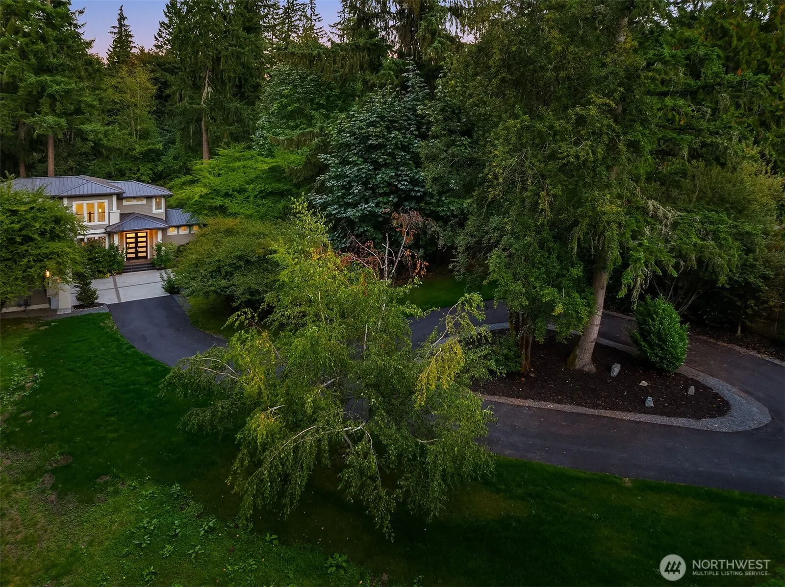 17804 164th Avenue NE, Woodinville, WA 98072