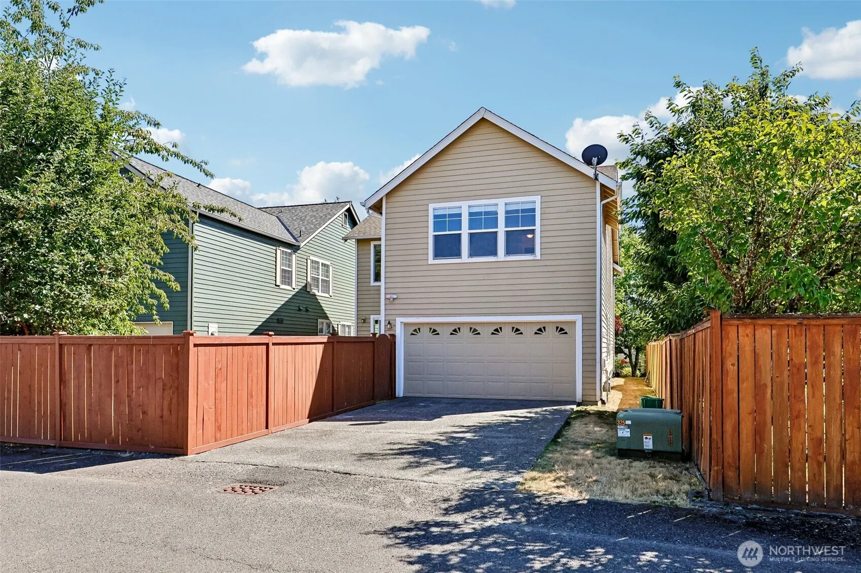 22754 NE 94th Way , Redmond, WA 98053