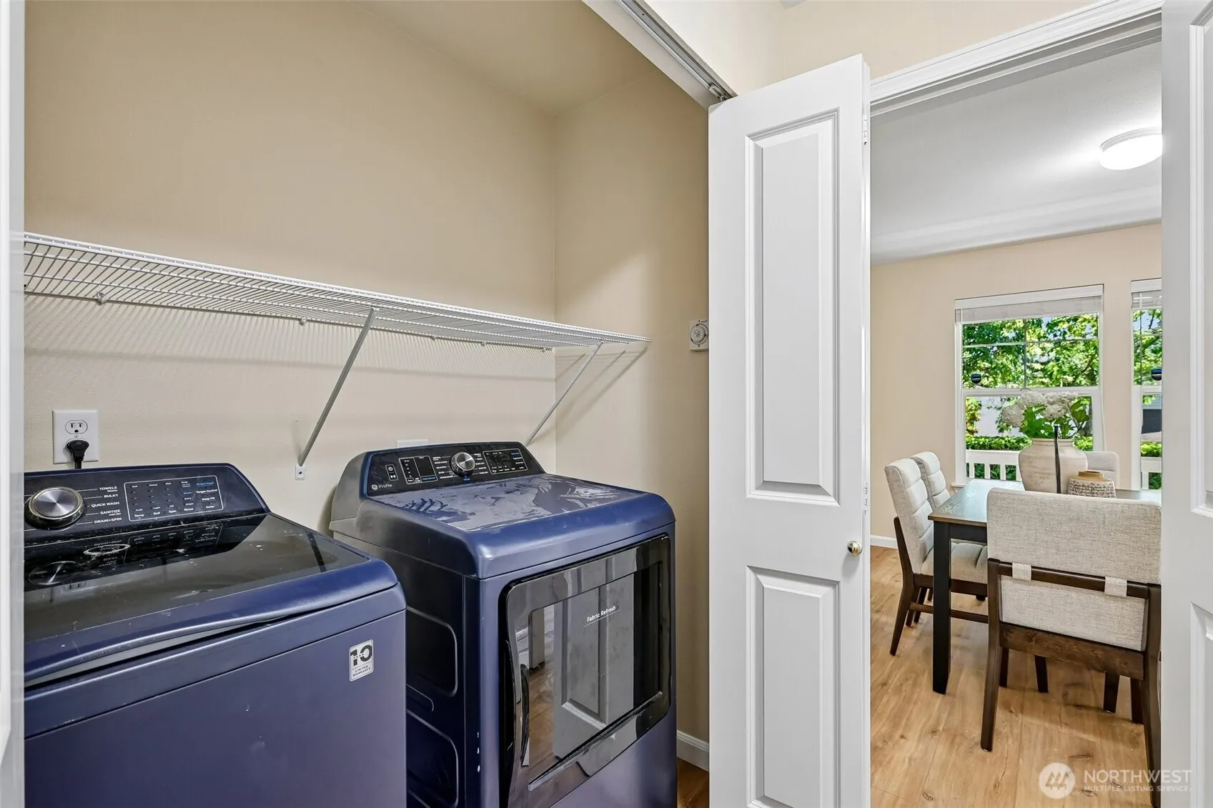 22754 NE 94th Way , Redmond, WA 98053