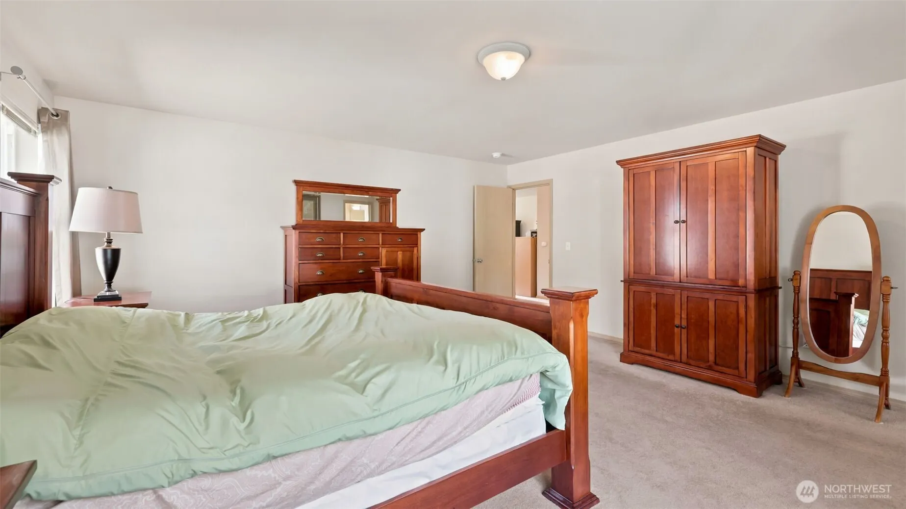 18128 168th Way SE, Renton, WA 98058