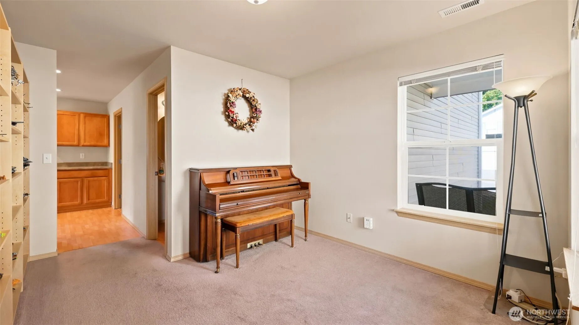18128 168th Way SE, Renton, WA 98058