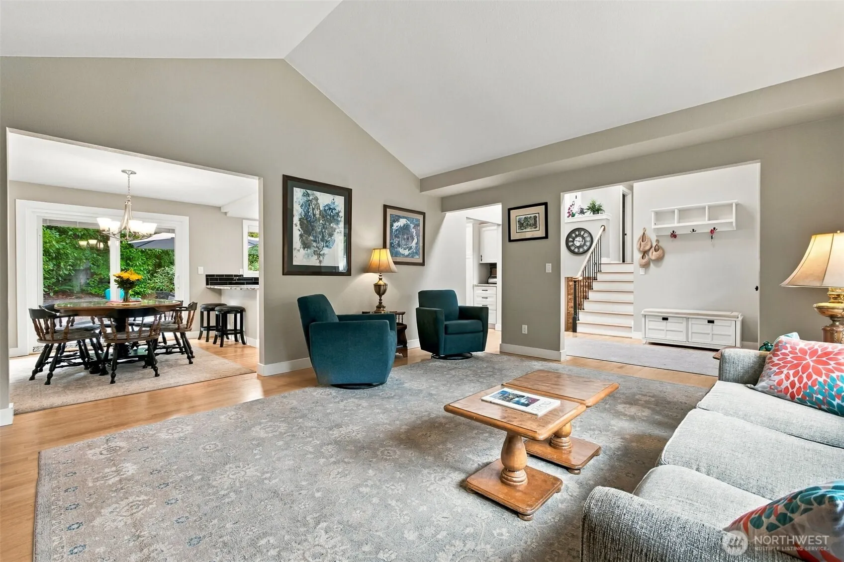425 Jasmine Place NW, Issaquah, WA 98027-2638