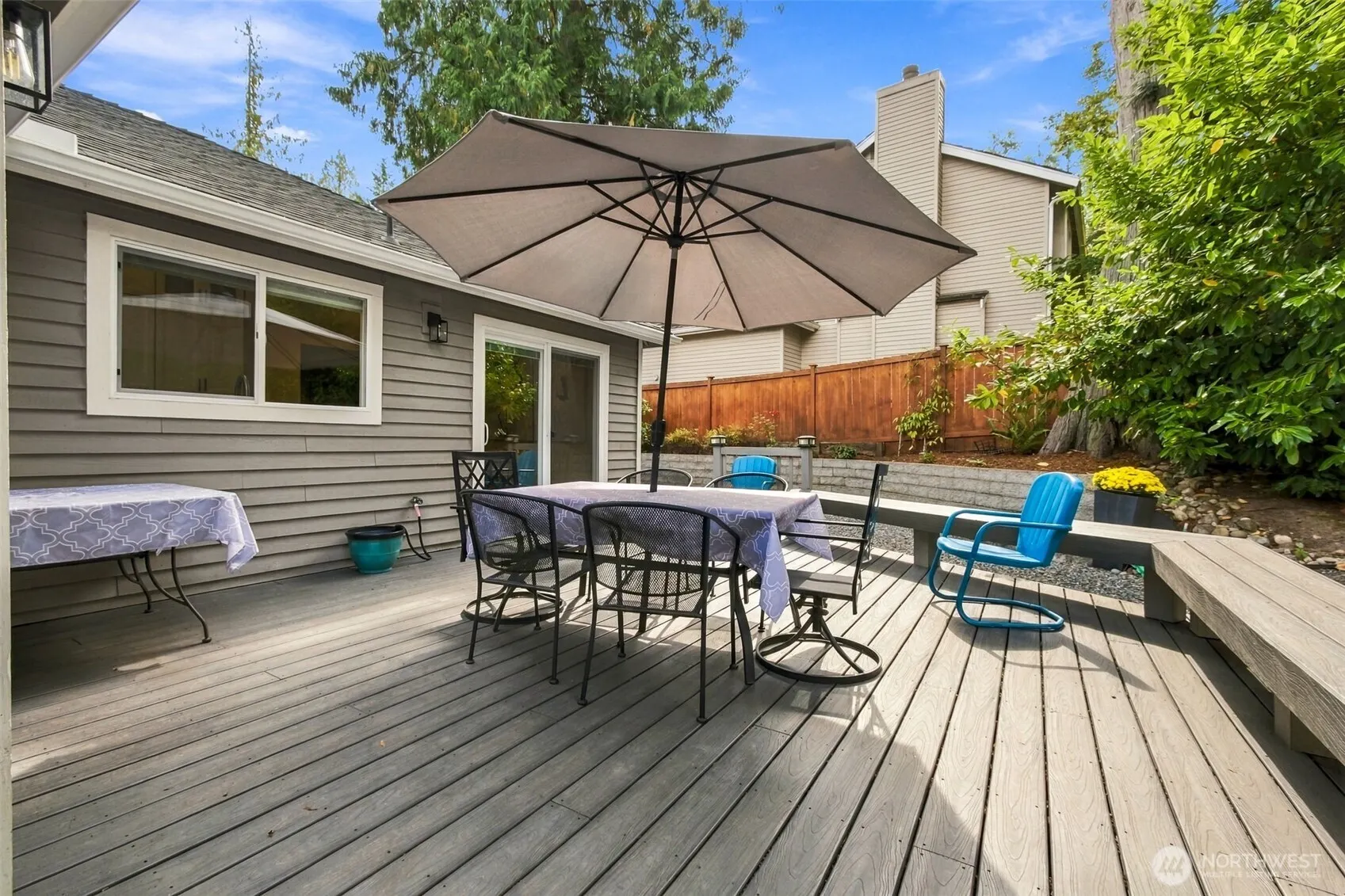 425 Jasmine Place NW, Issaquah, WA 98027-2638