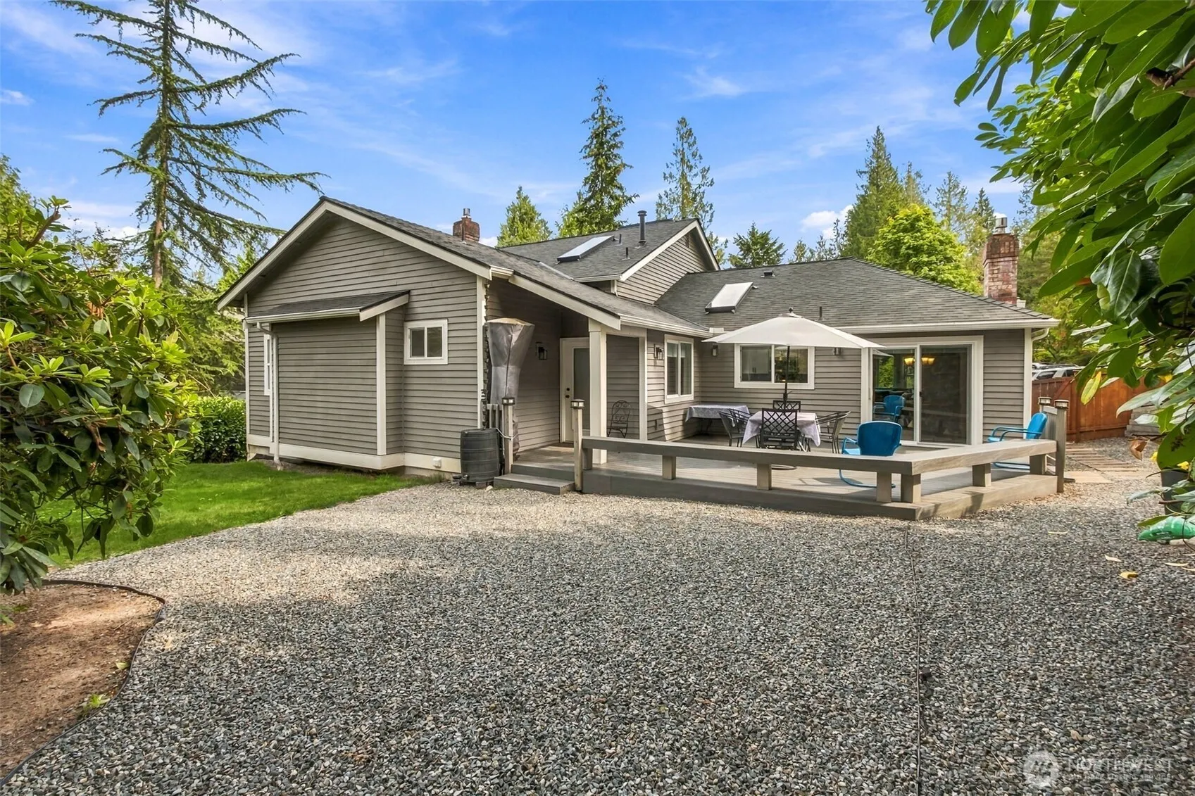 425 Jasmine Place NW, Issaquah, WA 98027-2638