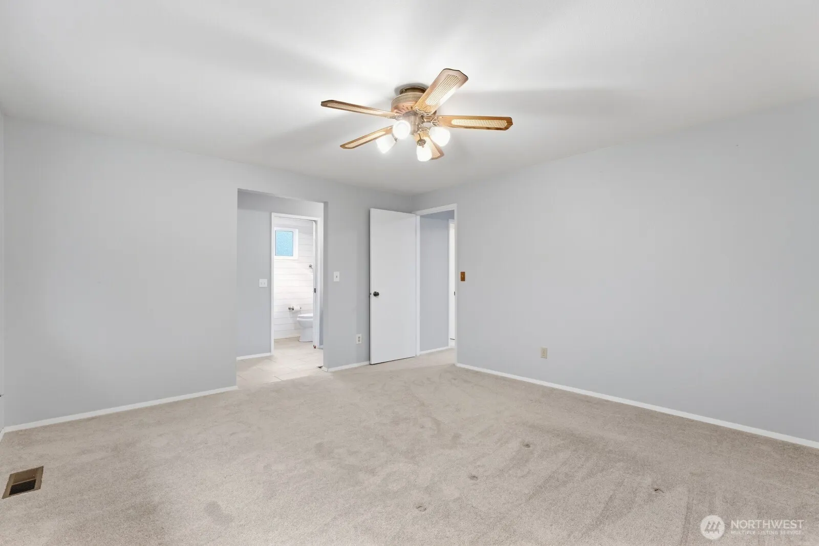 2608 184th Place SE, Bothell, WA 98012