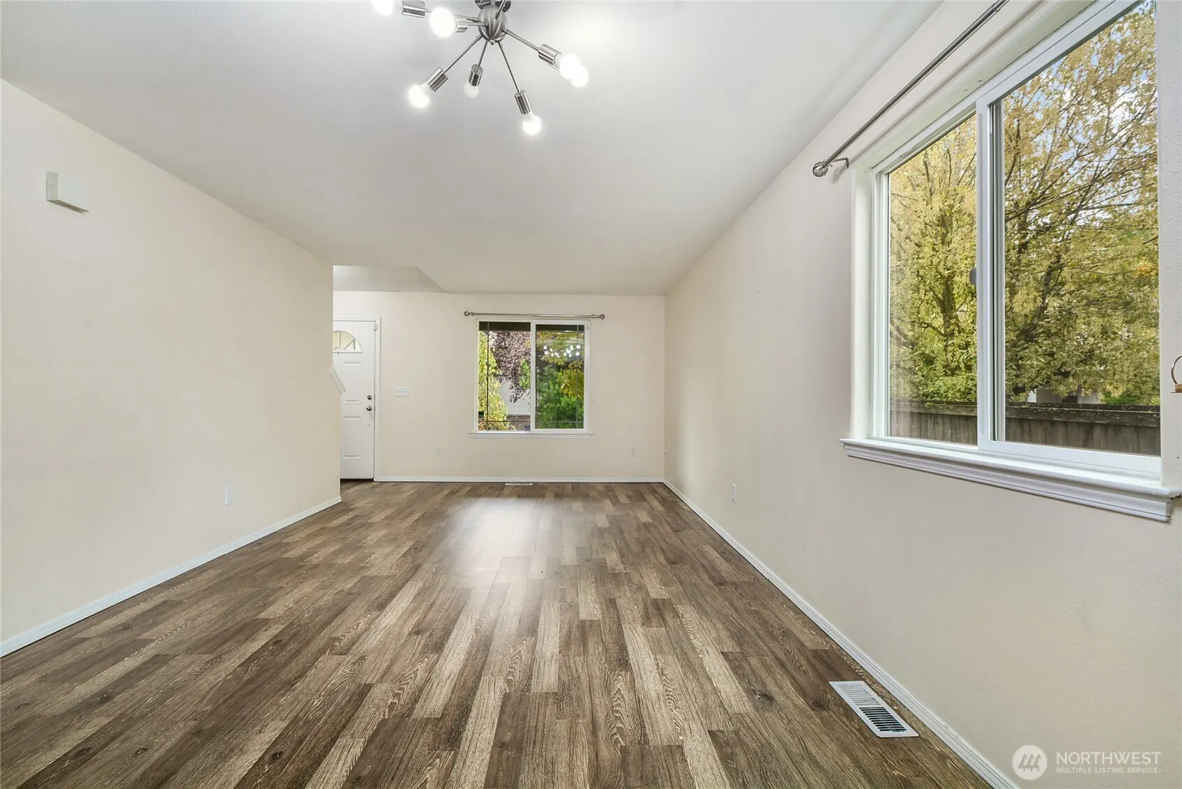 18302 8th Avenue SE, Bothell, WA 98012