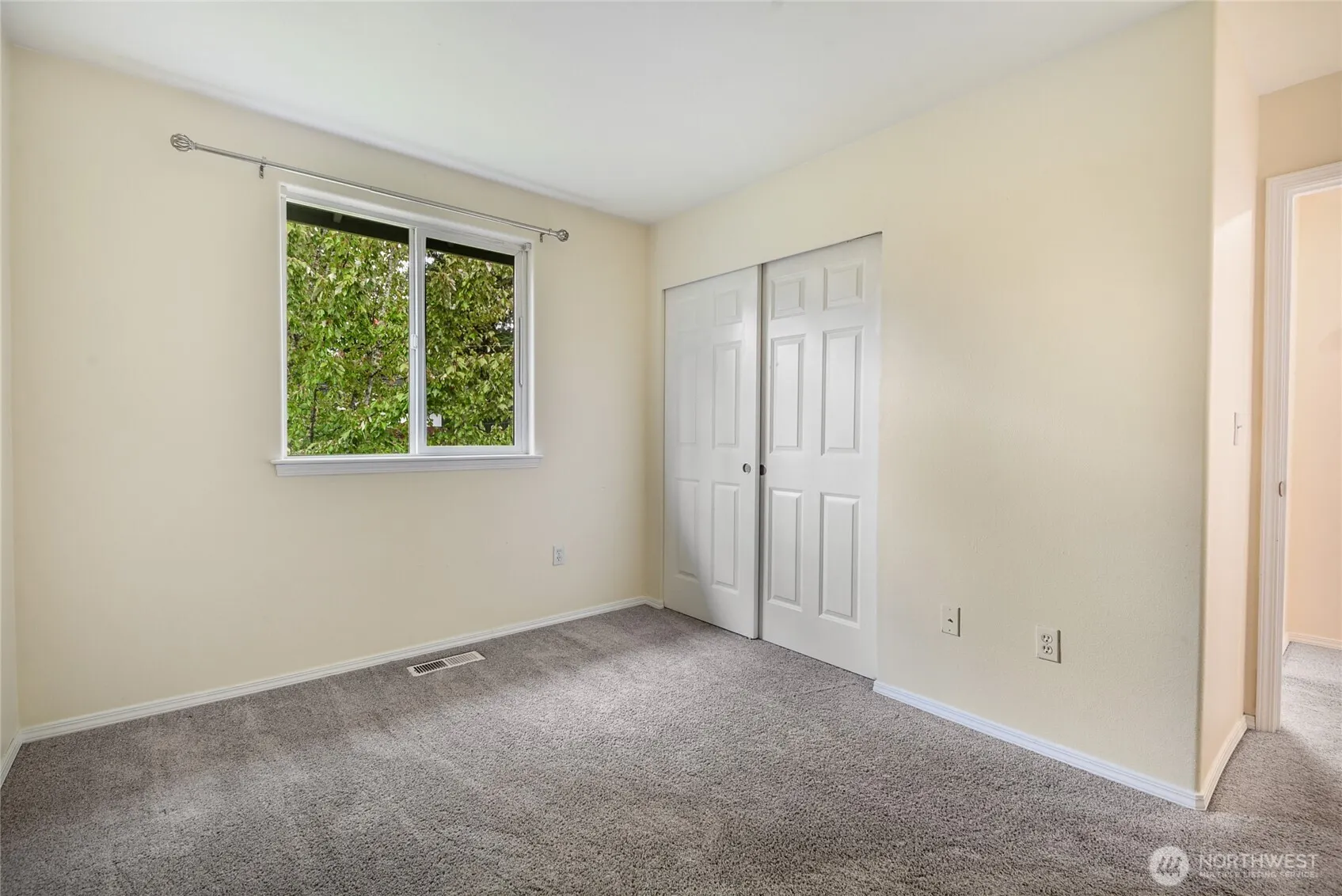 18302 8th Avenue SE, Bothell, WA 98012
