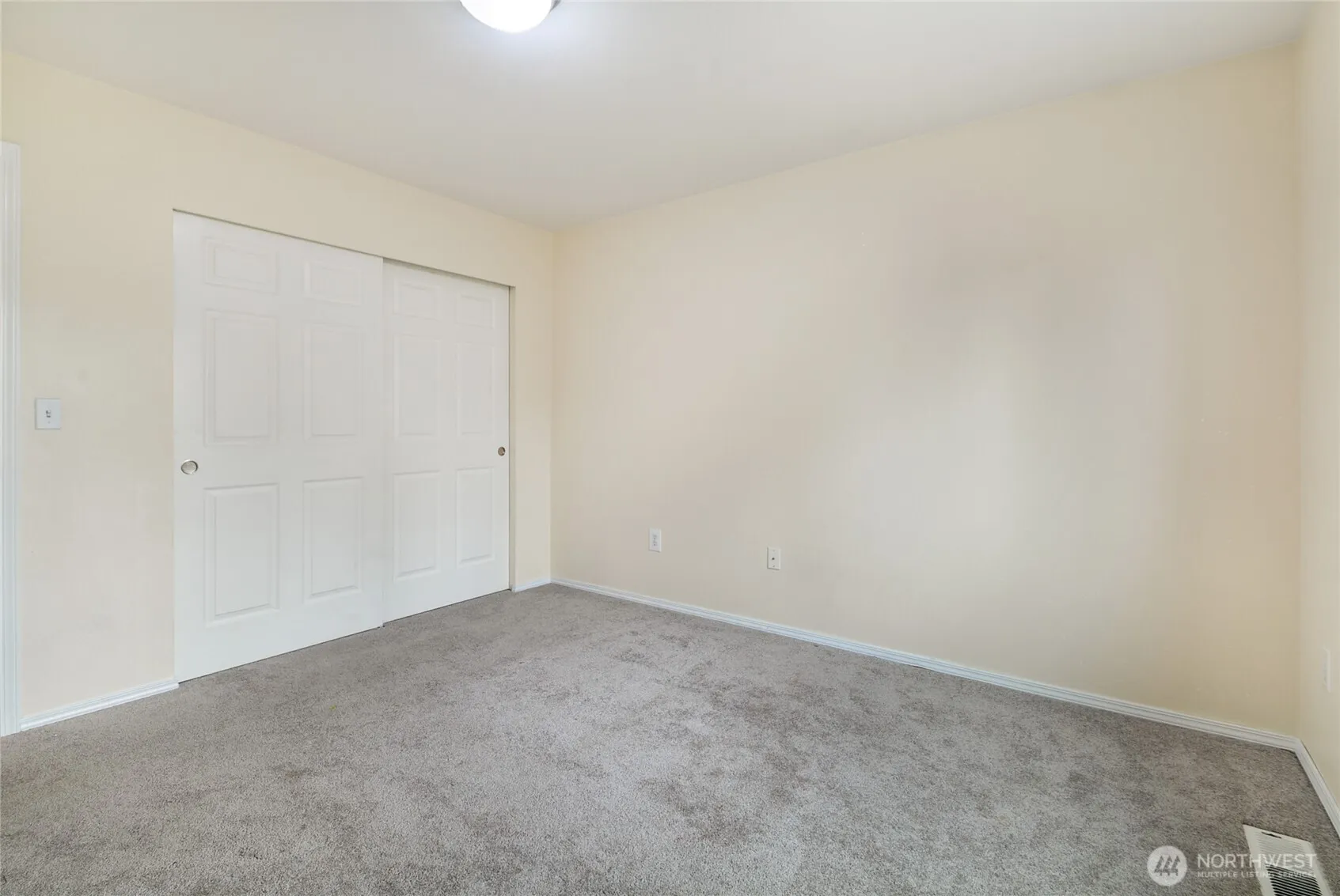 18302 8th Avenue SE, Bothell, WA 98012