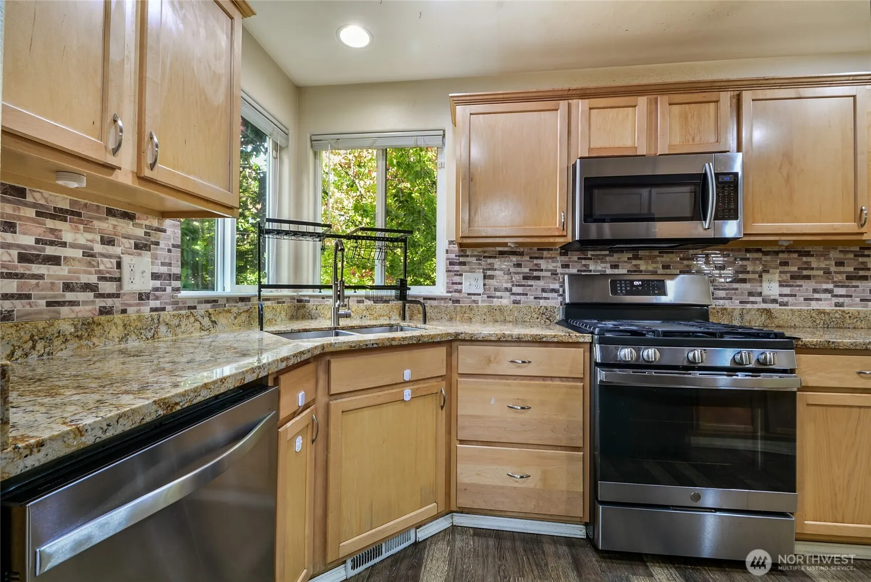 18302 8th Avenue SE, Bothell, WA 98012