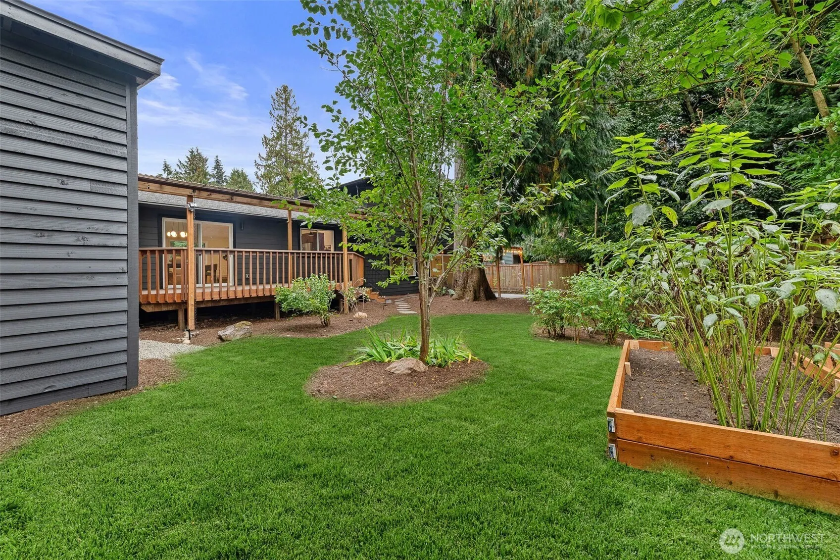 14415 105th Avenue NE, Kirkland, WA 98034
