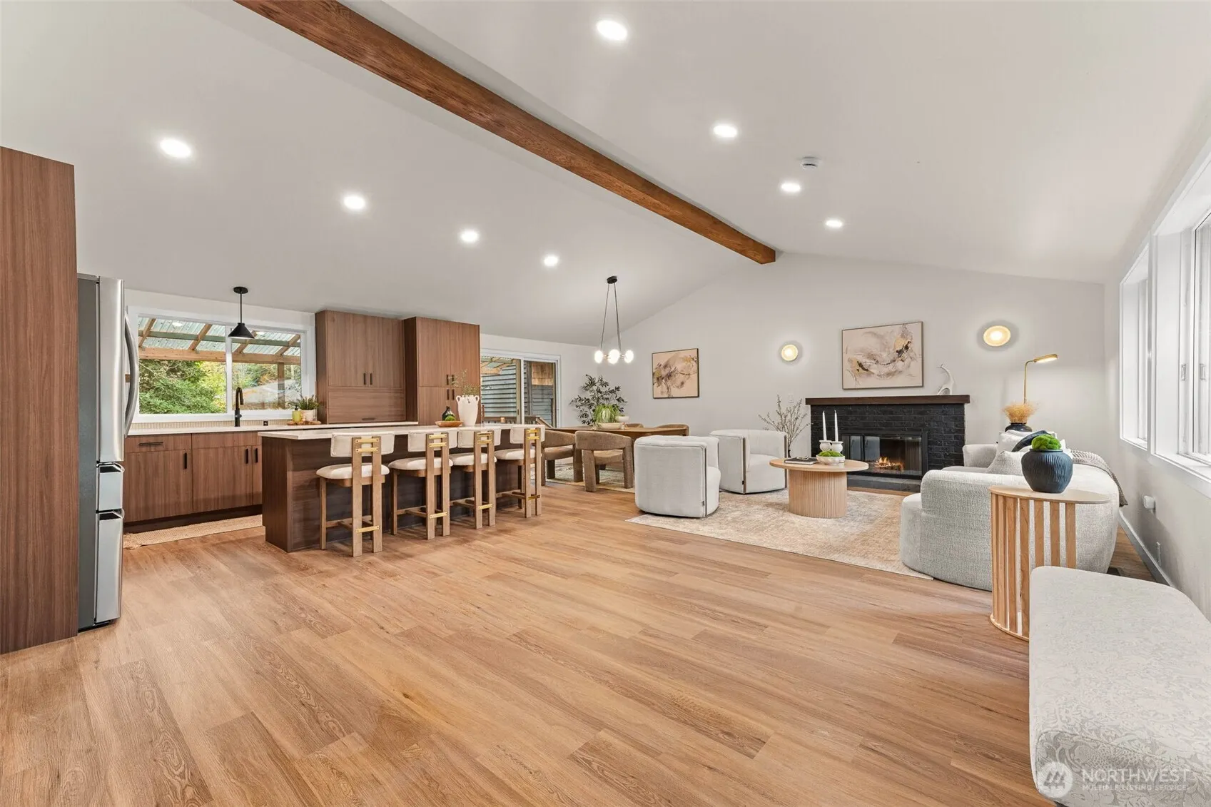 14415 105th Avenue NE, Kirkland, WA 98034
