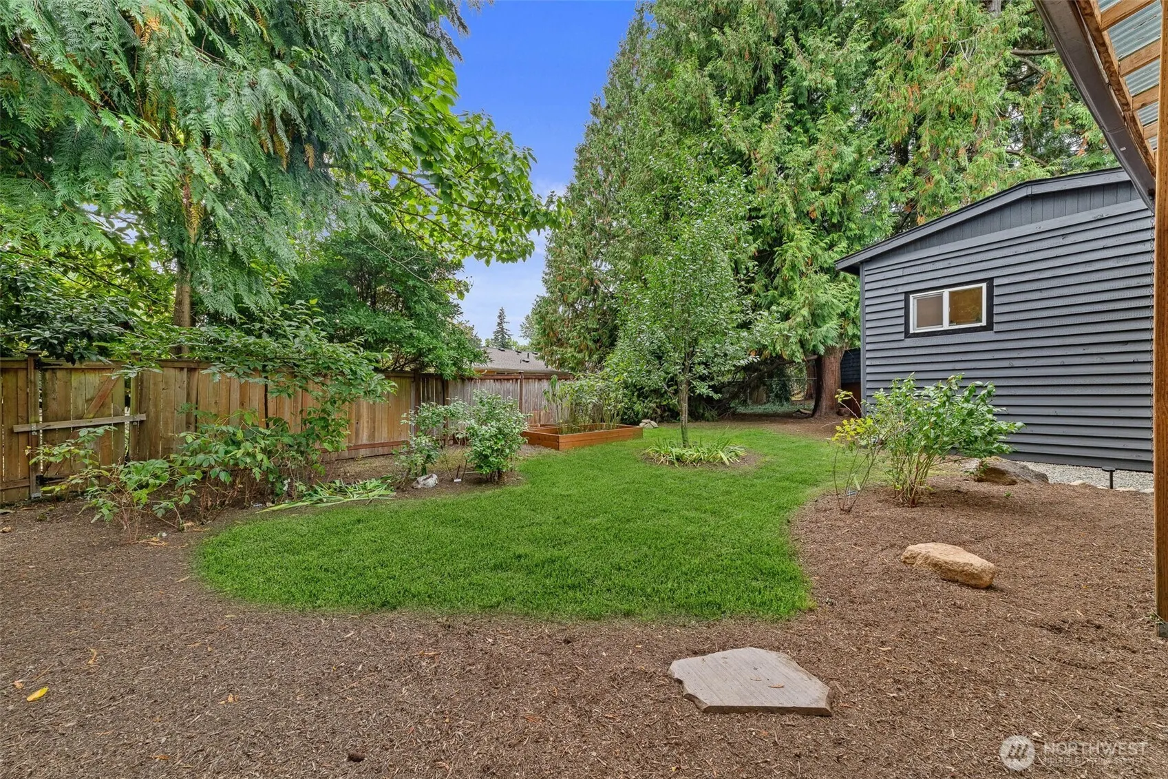 14415 105th Avenue NE, Kirkland, WA 98034
