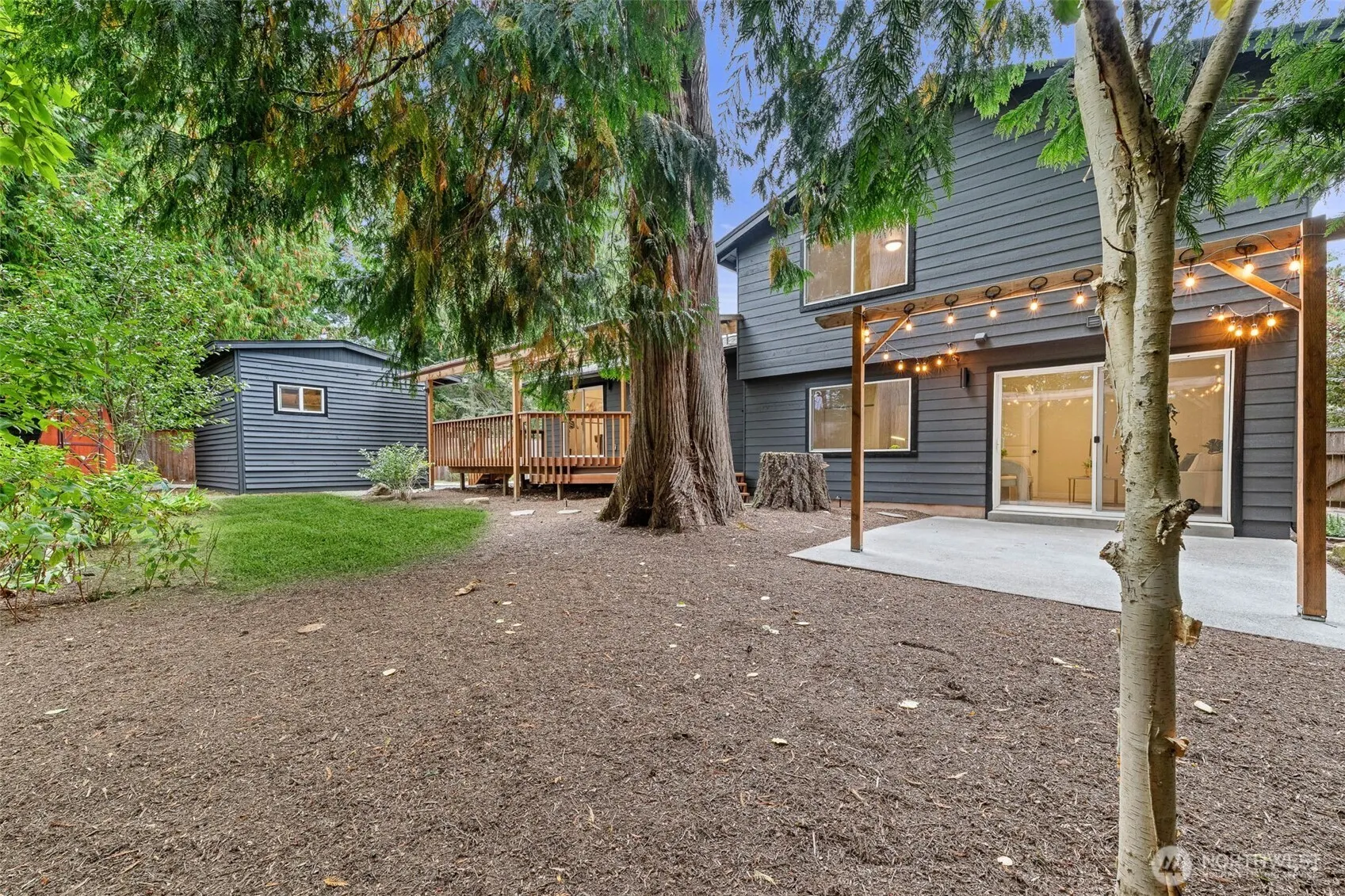 14415 105th Avenue NE, Kirkland, WA 98034