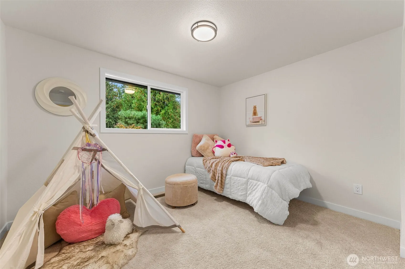 14415 105th Avenue NE, Kirkland, WA 98034