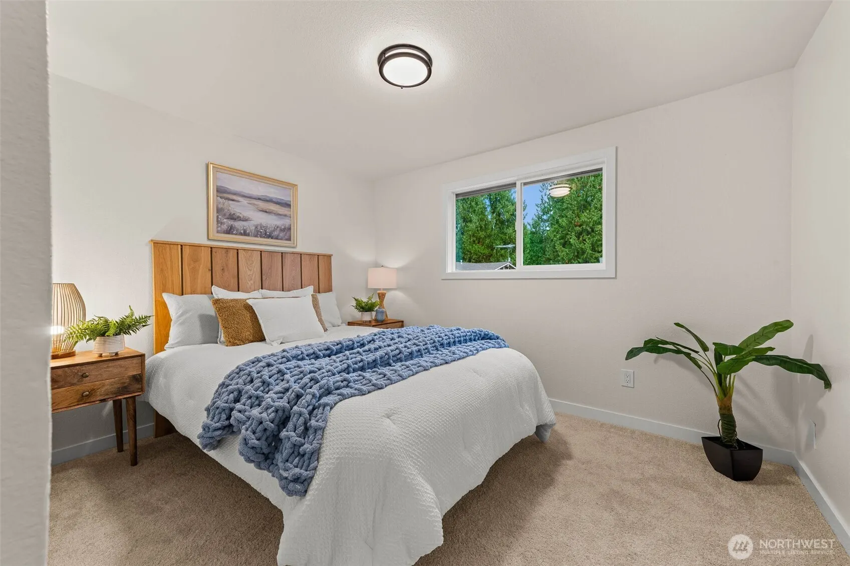 14415 105th Avenue NE, Kirkland, WA 98034