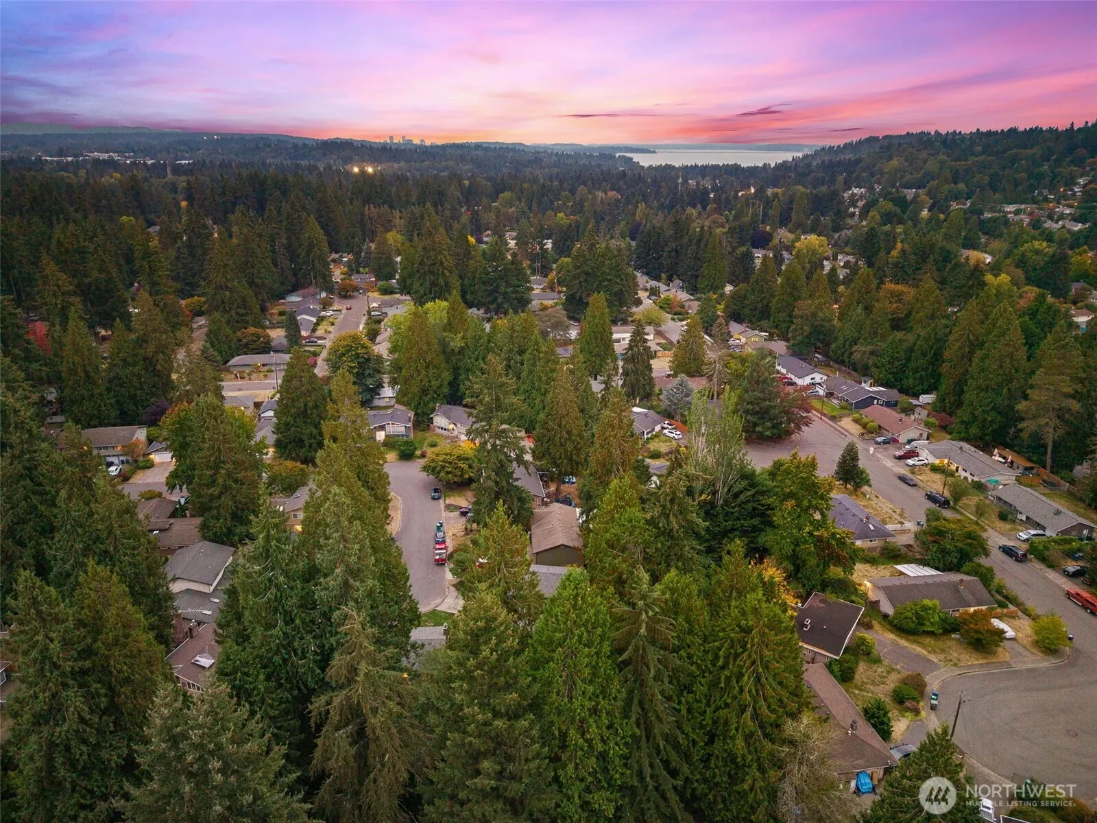 14415 105th Avenue NE, Kirkland, WA 98034