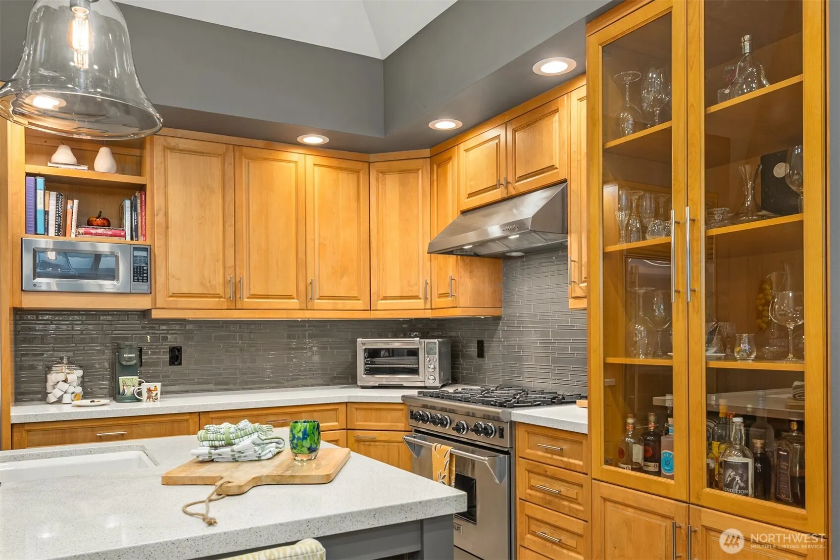 1796 Bellevue Way NE #11, Bellevue, WA 98004