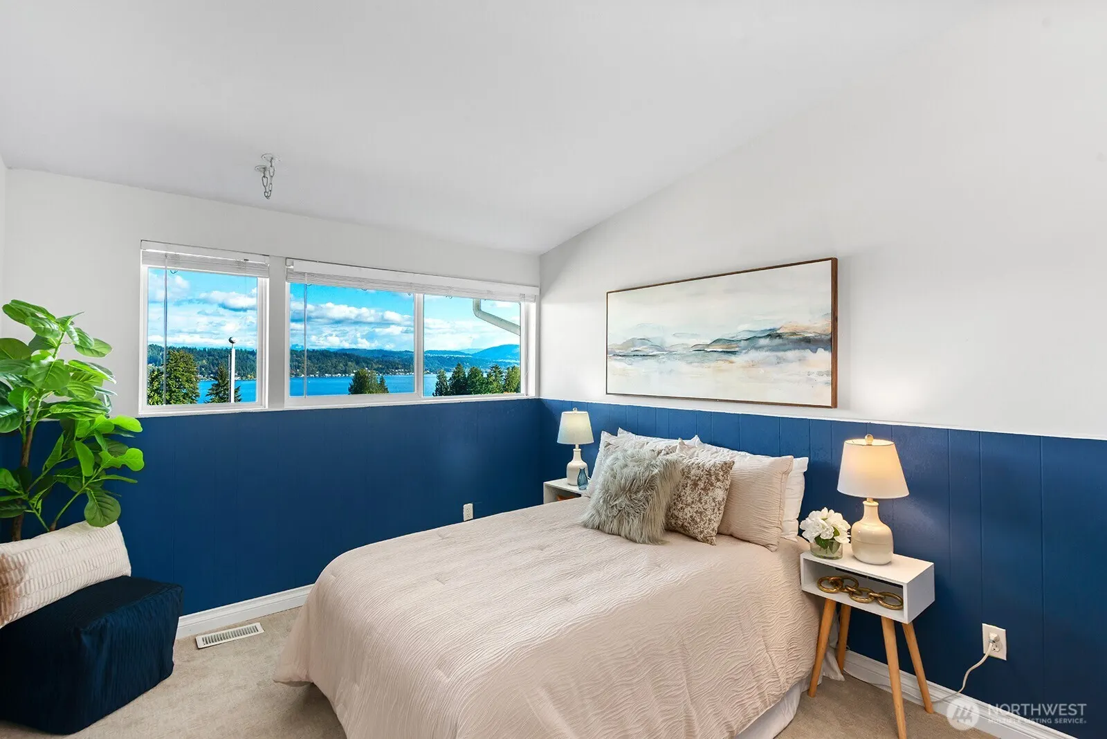 2623 170th Avenue SE, Bellevue, WA 98008