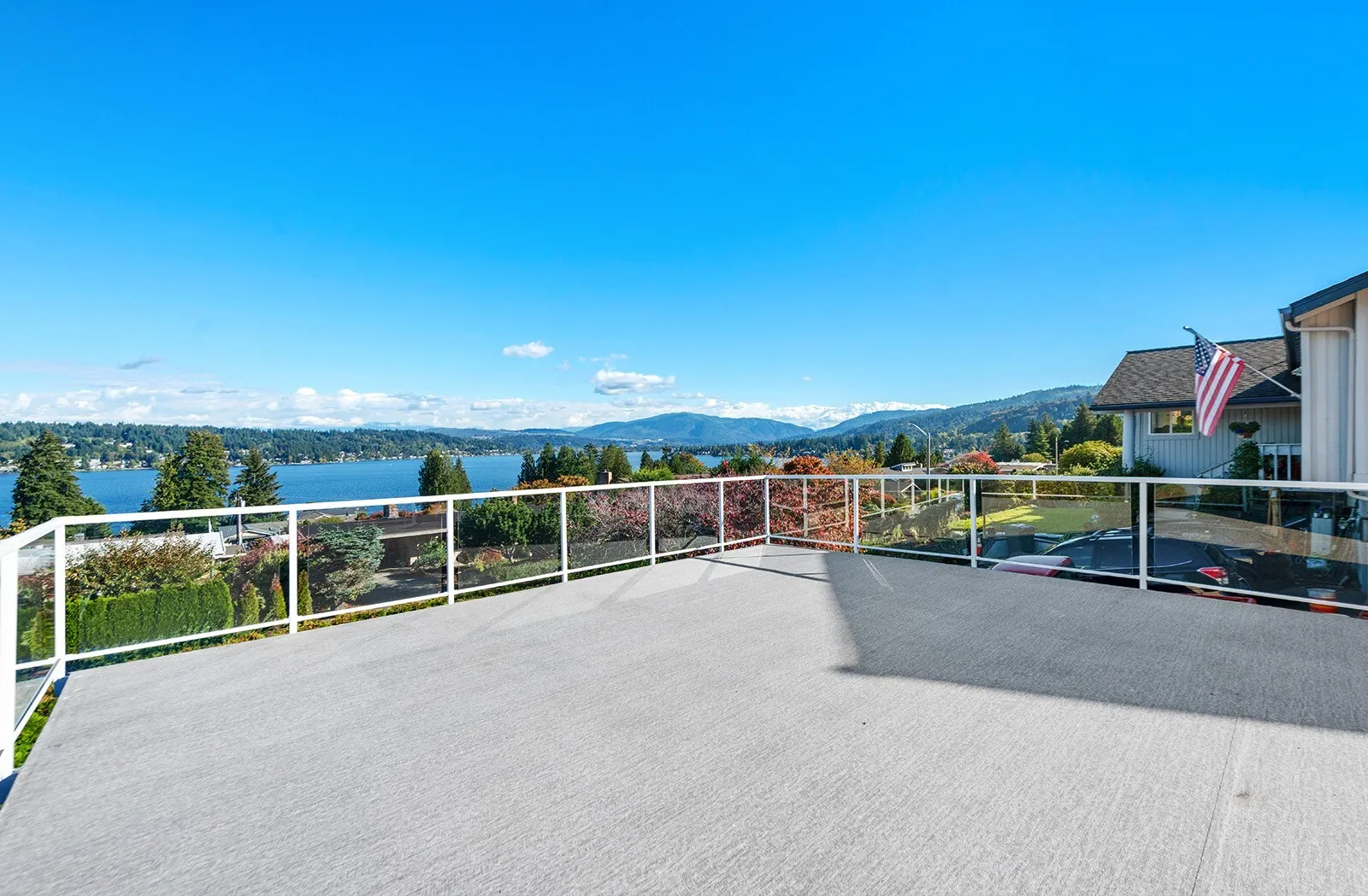 2623 170th Avenue SE, Bellevue, WA 98008