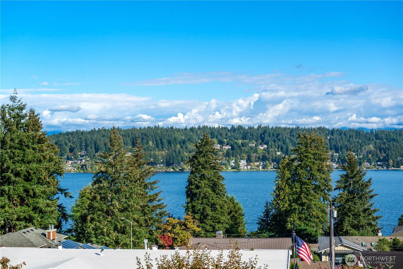 2623 170th Avenue SE, Bellevue, WA 98008