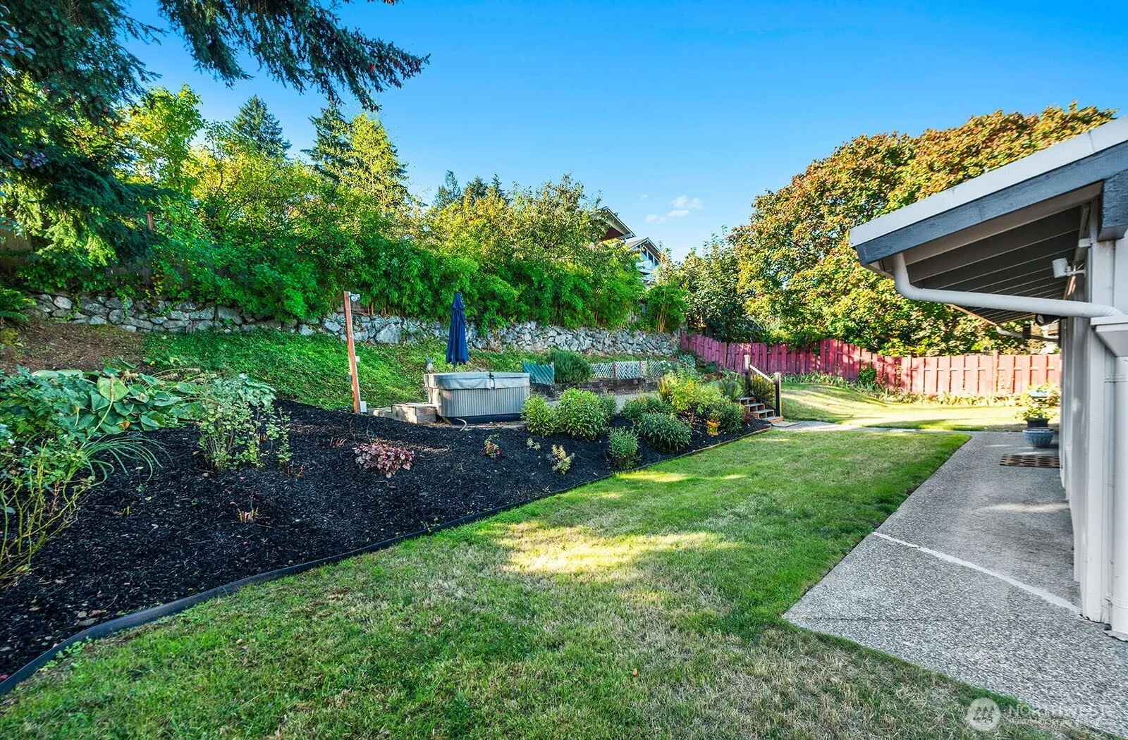 2623 170th Avenue SE, Bellevue, WA 98008