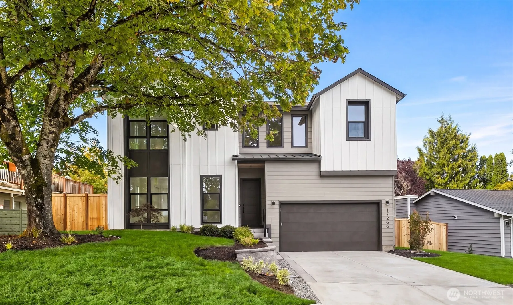 17266 NE 18th Place , Bellevue, WA 98008