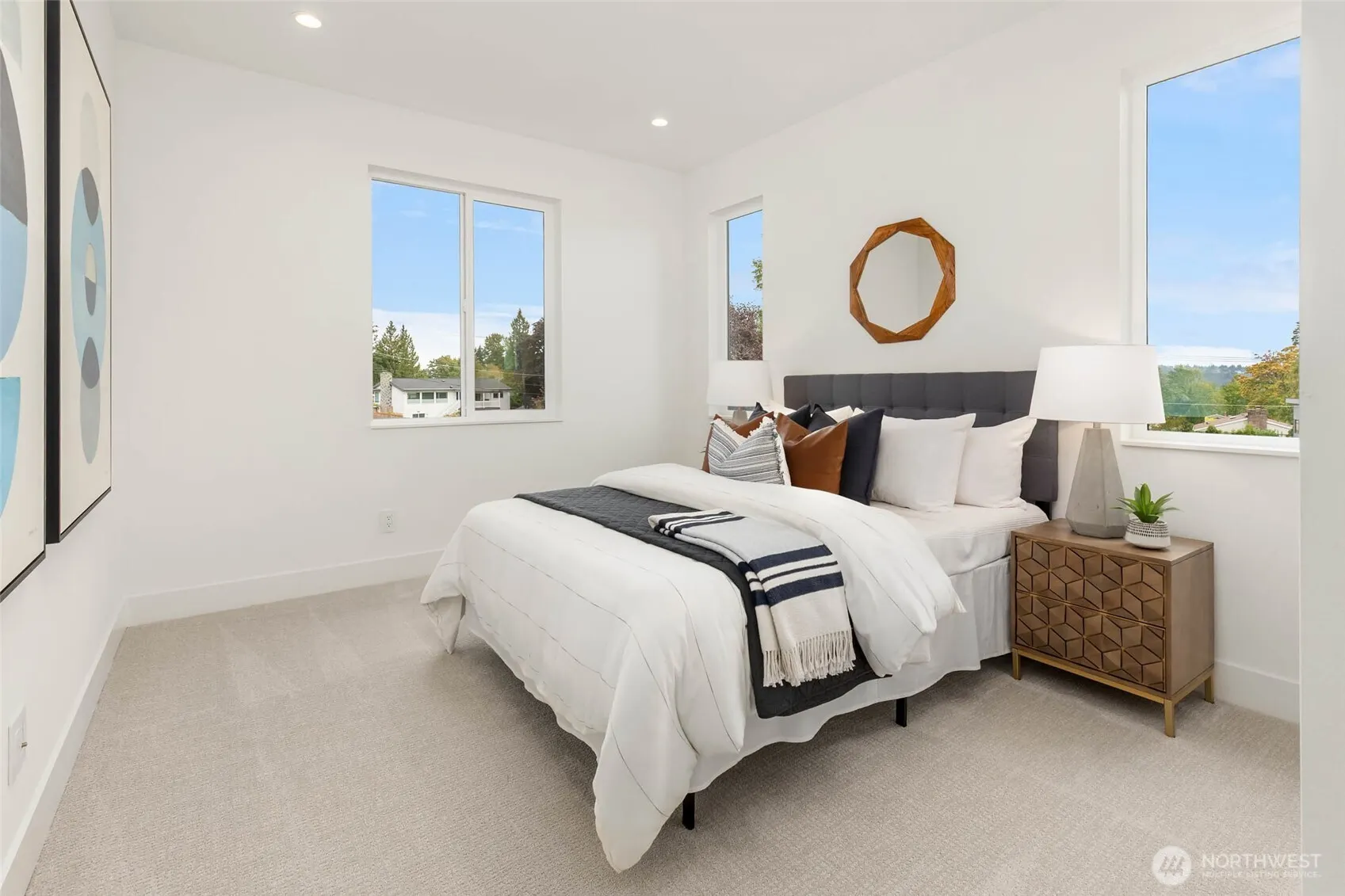 17266 NE 18th Place , Bellevue, WA 98008
