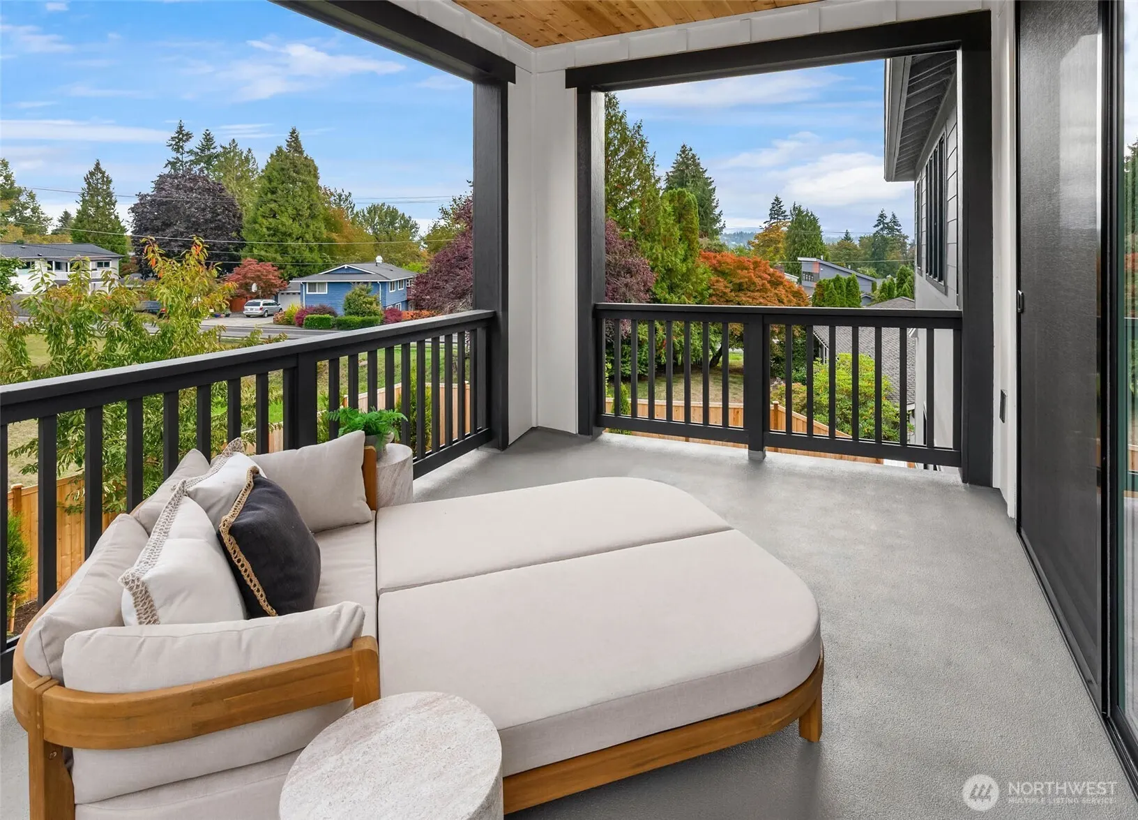 17266 NE 18th Place , Bellevue, WA 98008