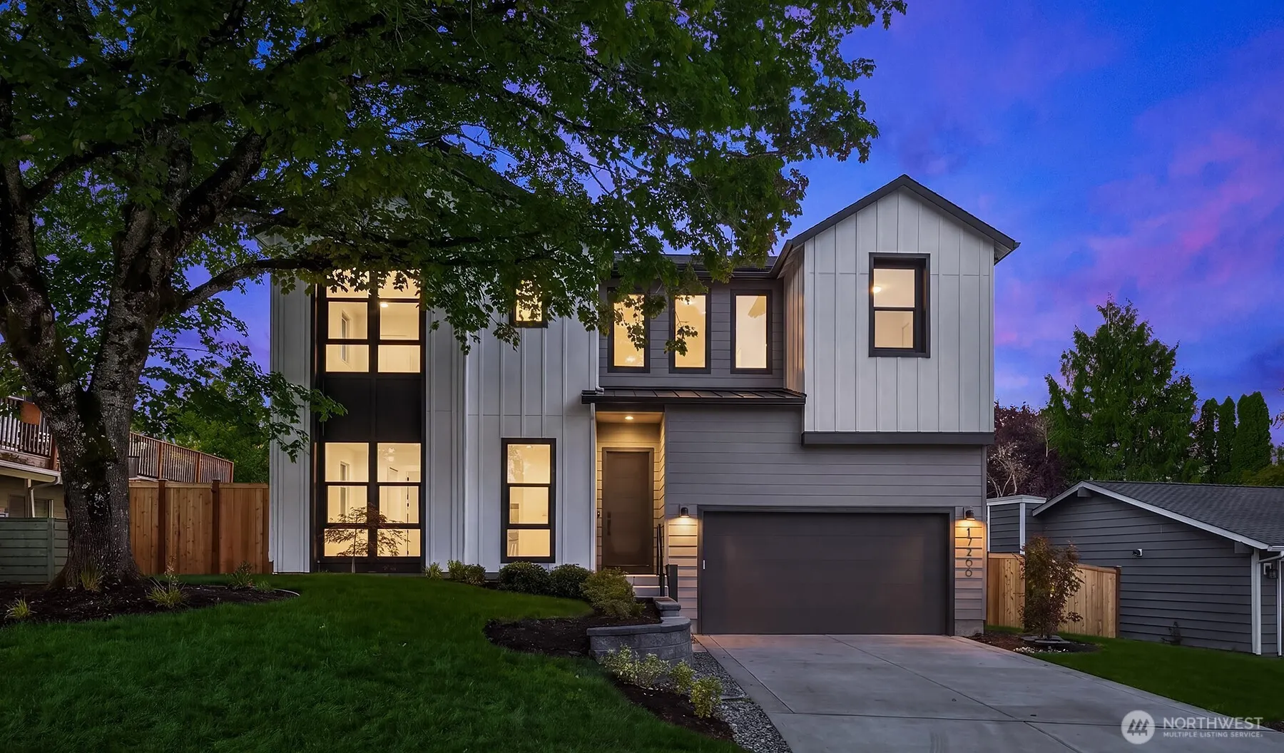 17266 NE 18th Place , Bellevue, WA 98008