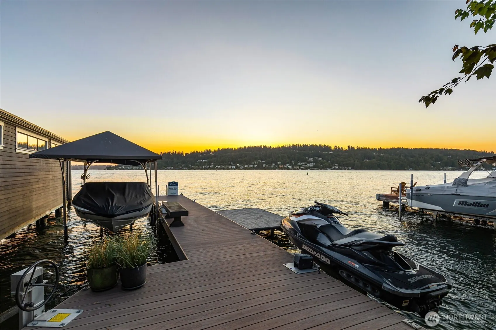 3711 Lake Washington Boulevard N, Renton, WA 98056